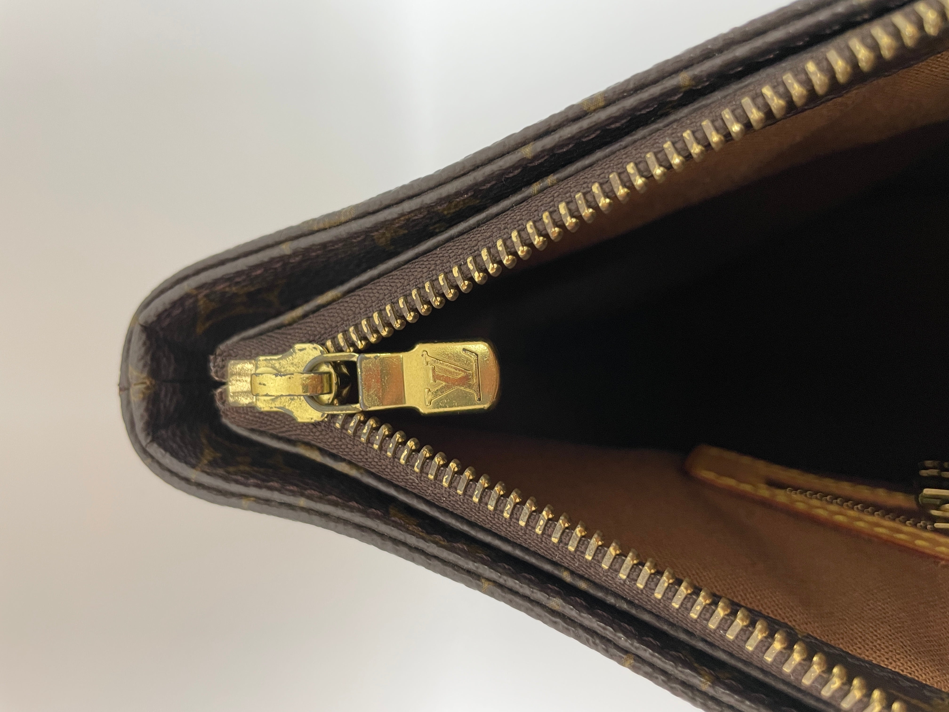 Louis Vuitton Cabas Mezzo Shoulder Bag Used