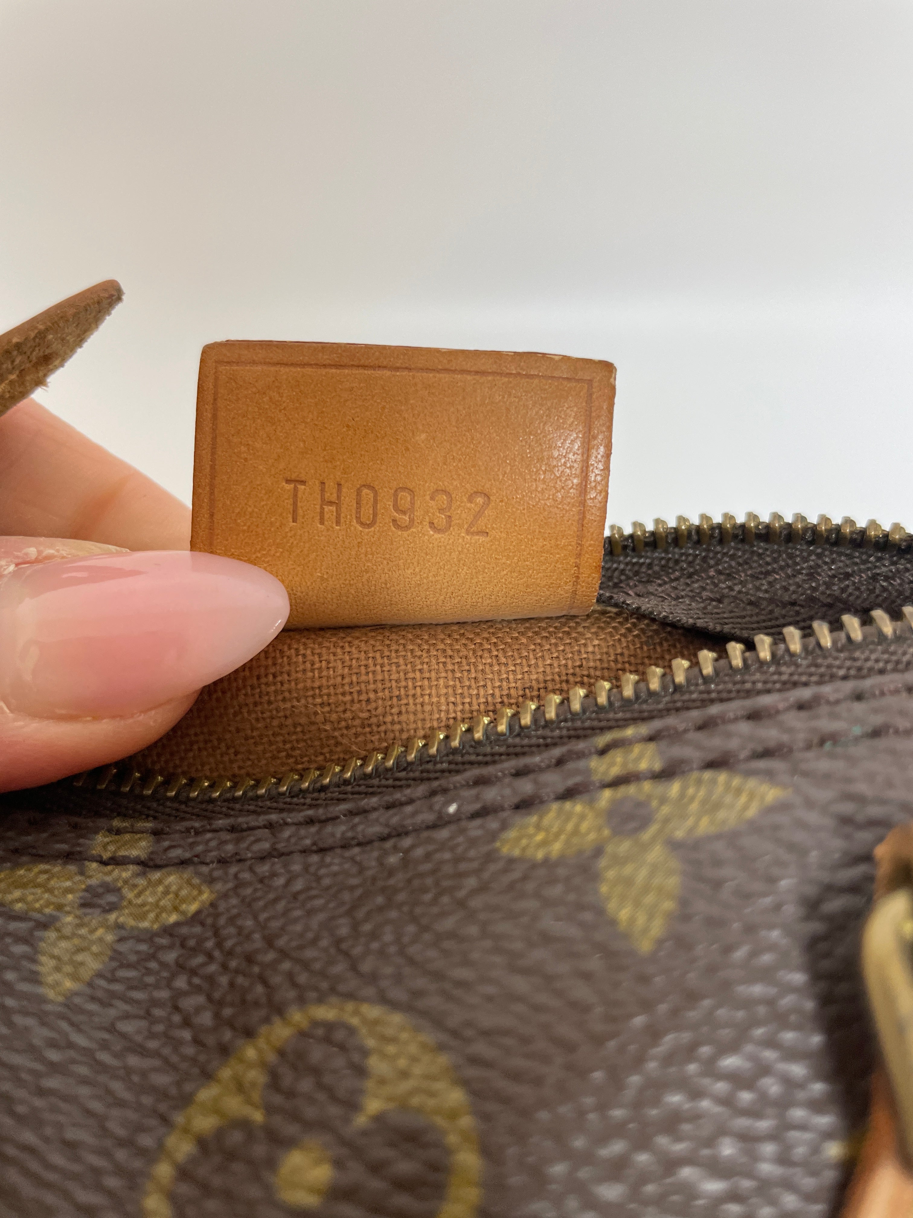 Louis Vuitton Mini Speedy Handbag Used