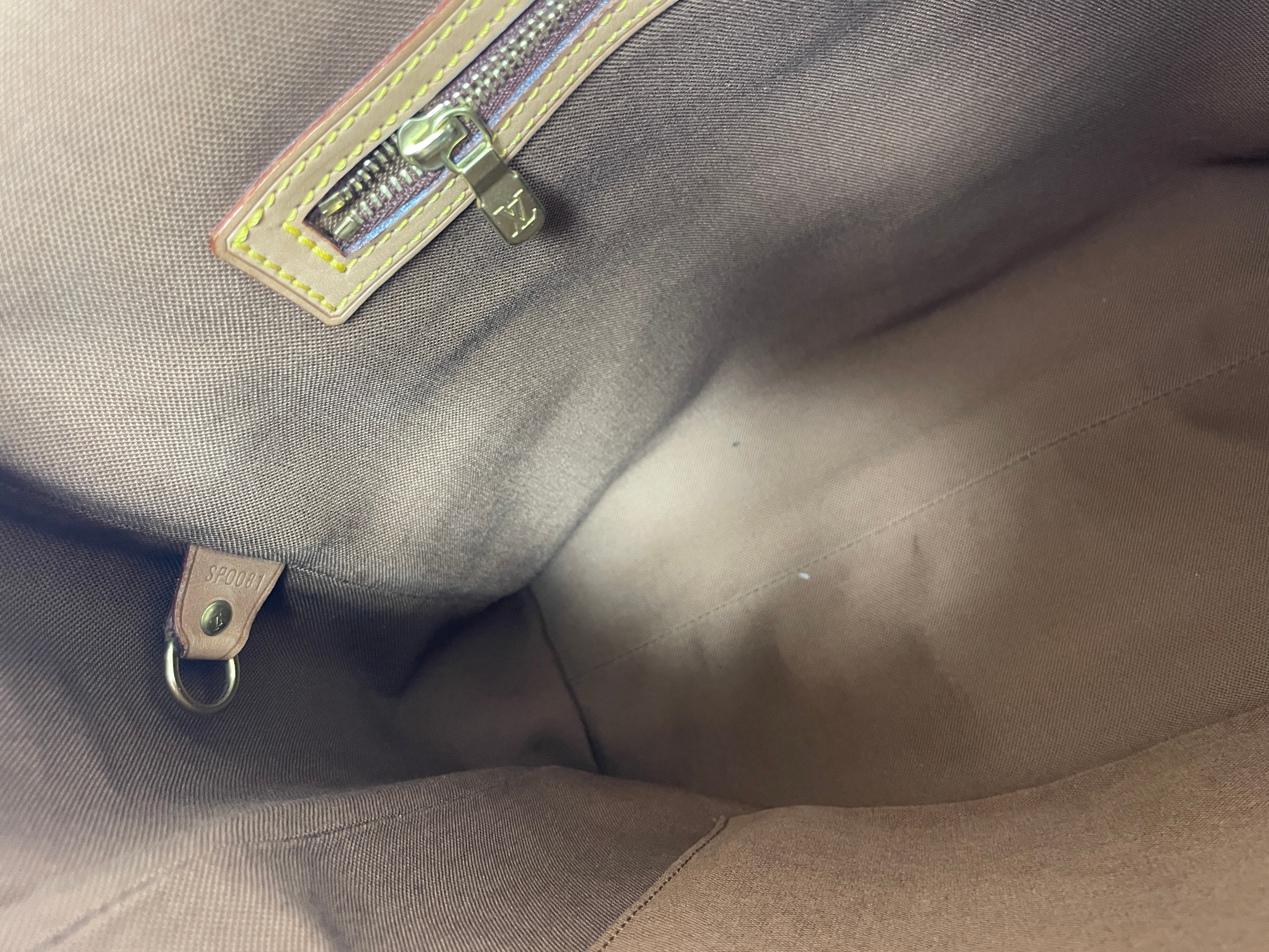 Louis Vuitton Abbesses Messenger Bag Used