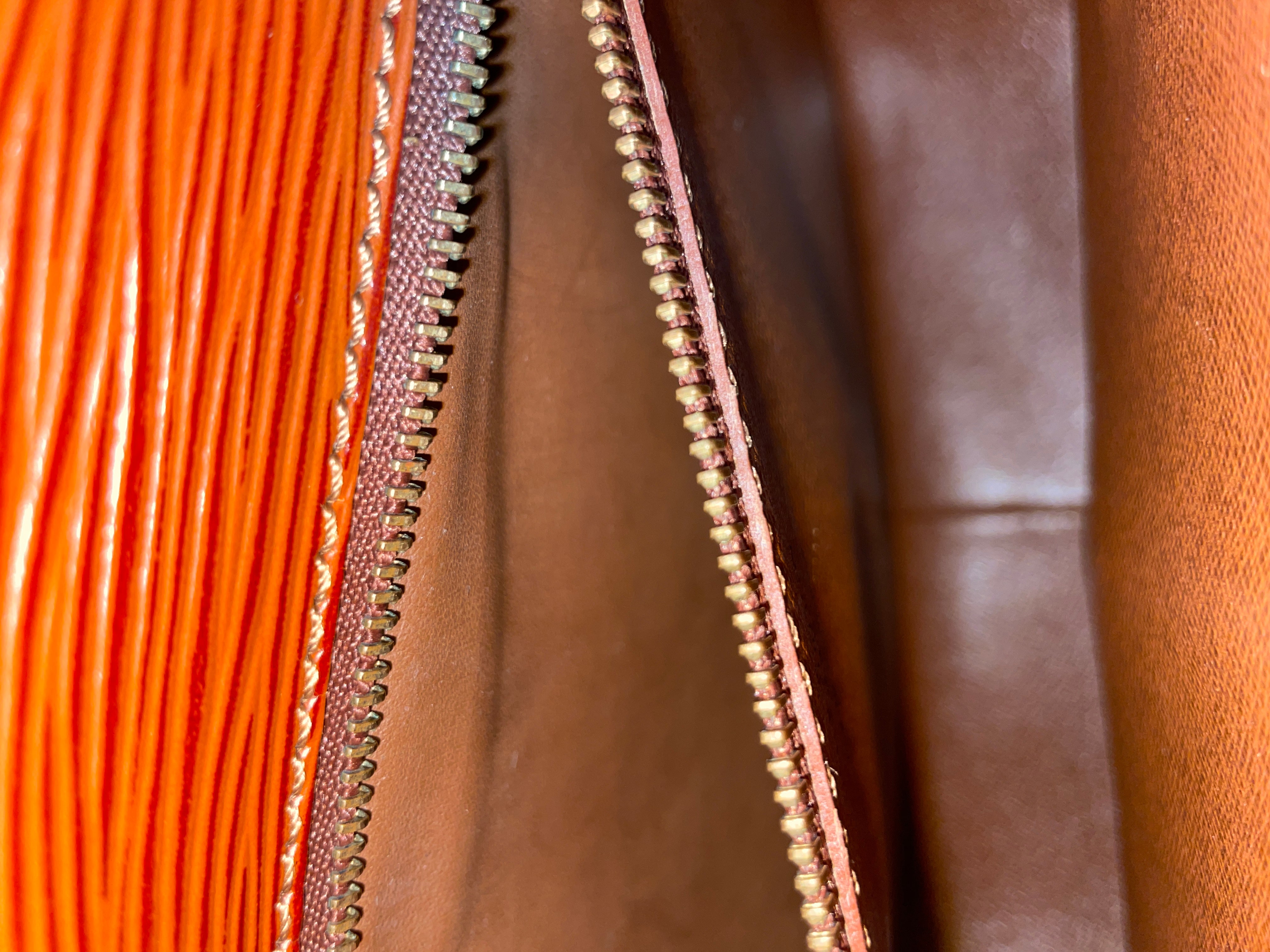 Louis Vuitton Saint Cloud GM Epi Bag Kenya Brown Used