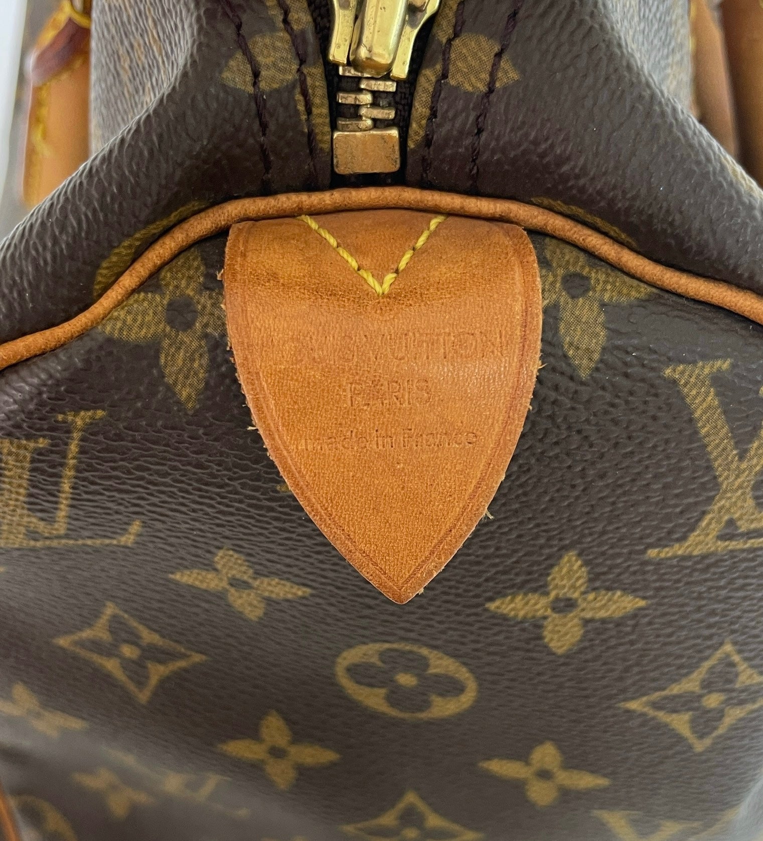 Louis Vuitton Speedy 30 Handbag Used
