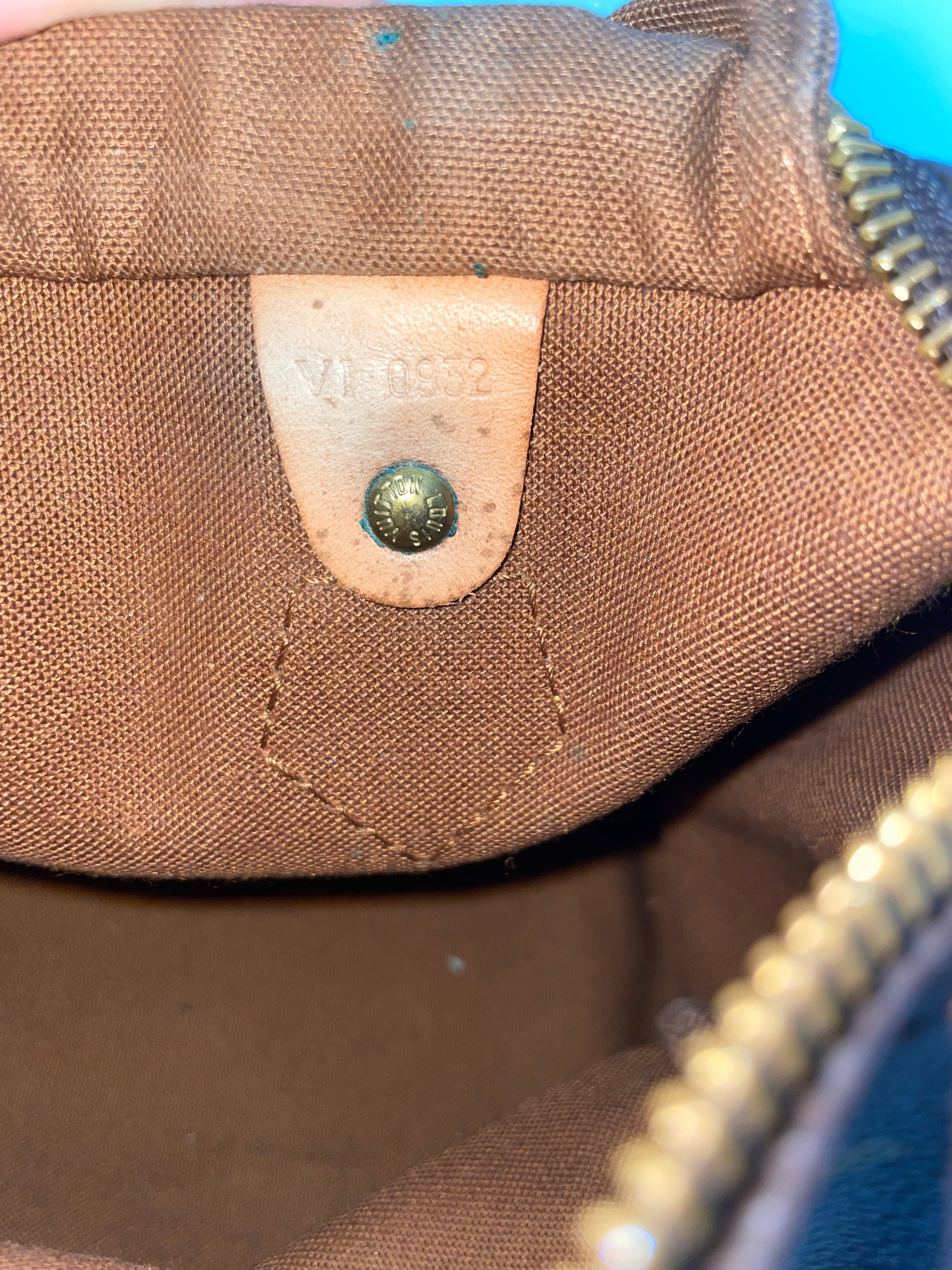 Louis Vuitton Speedy 25 Handbag Monogram Used