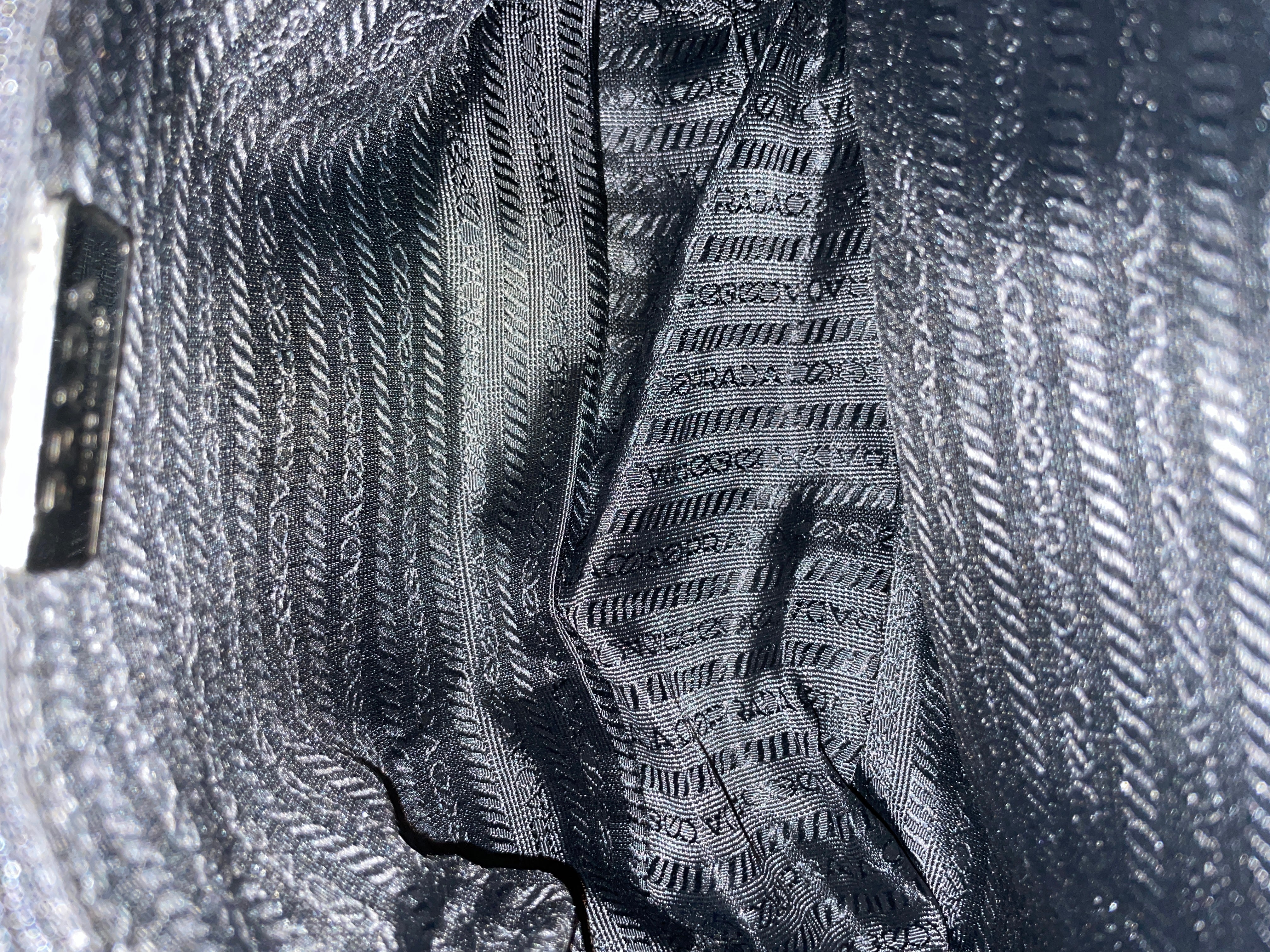 Borsa a tracolla in nylon Prada usata