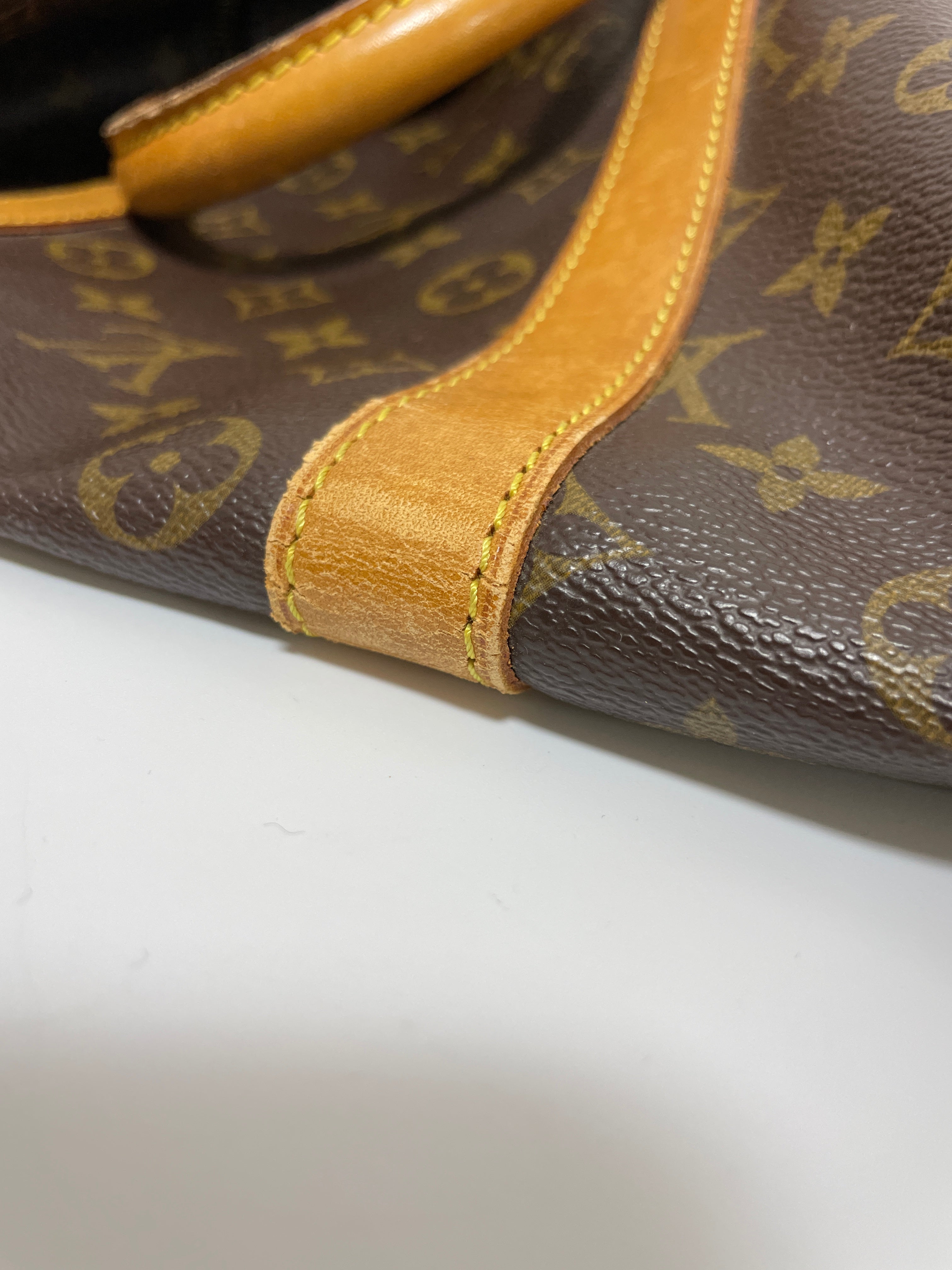 Louis Vuitton Keepall 55 Bandouliere Used