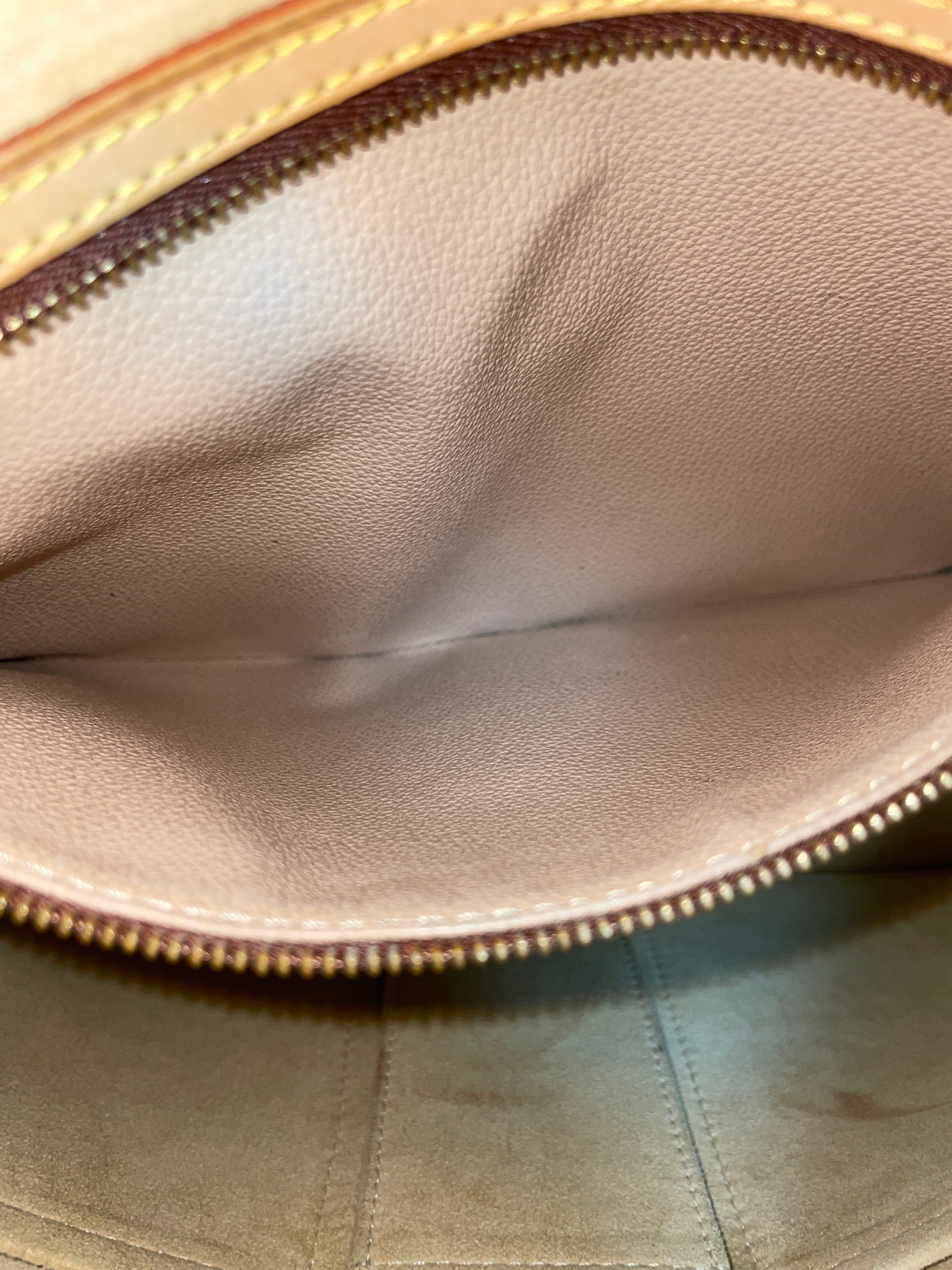 Louis Vuitton Luco Shoulder Tote Bag Used