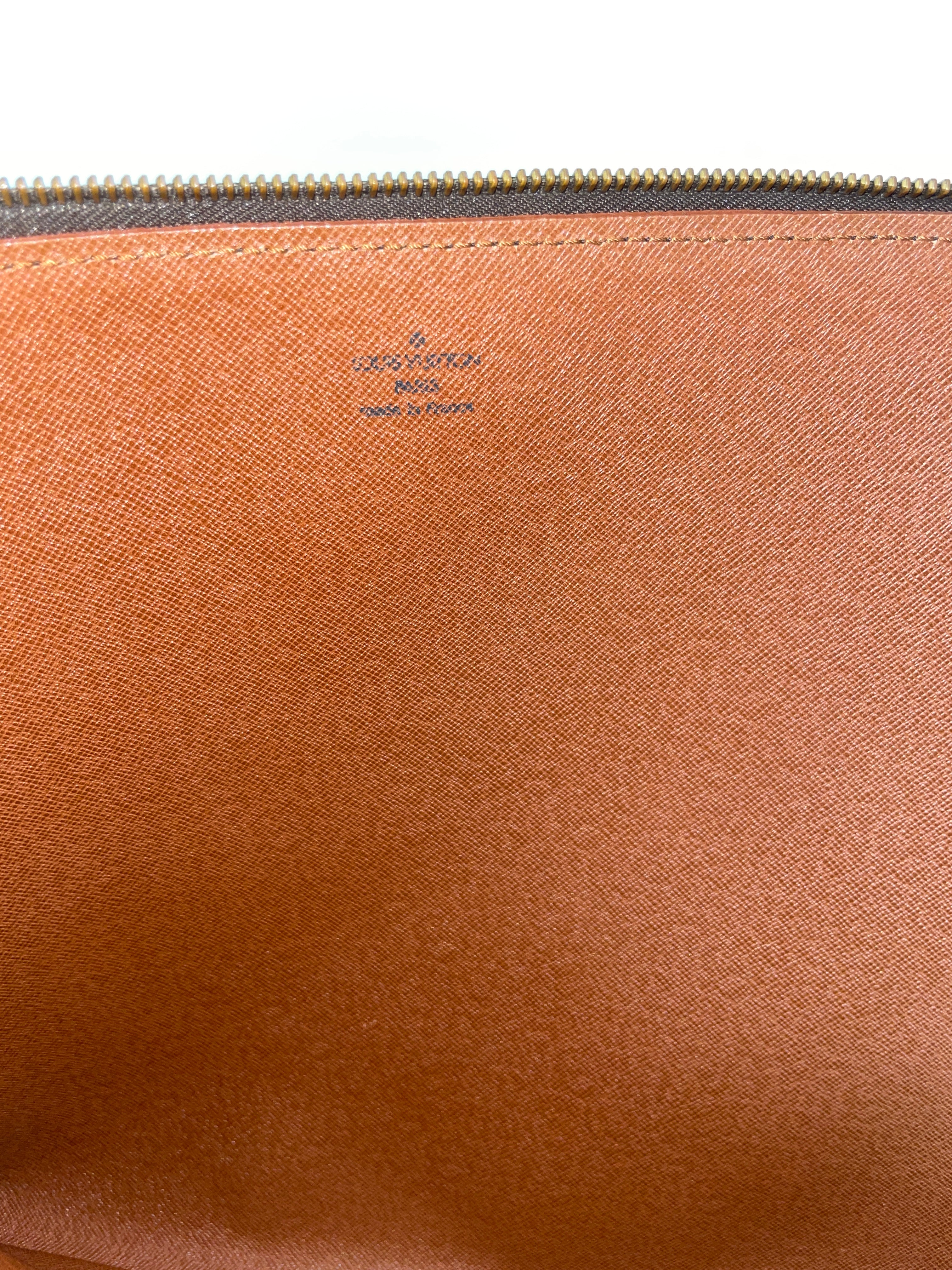 Louis Vuitton Pochette Document Used