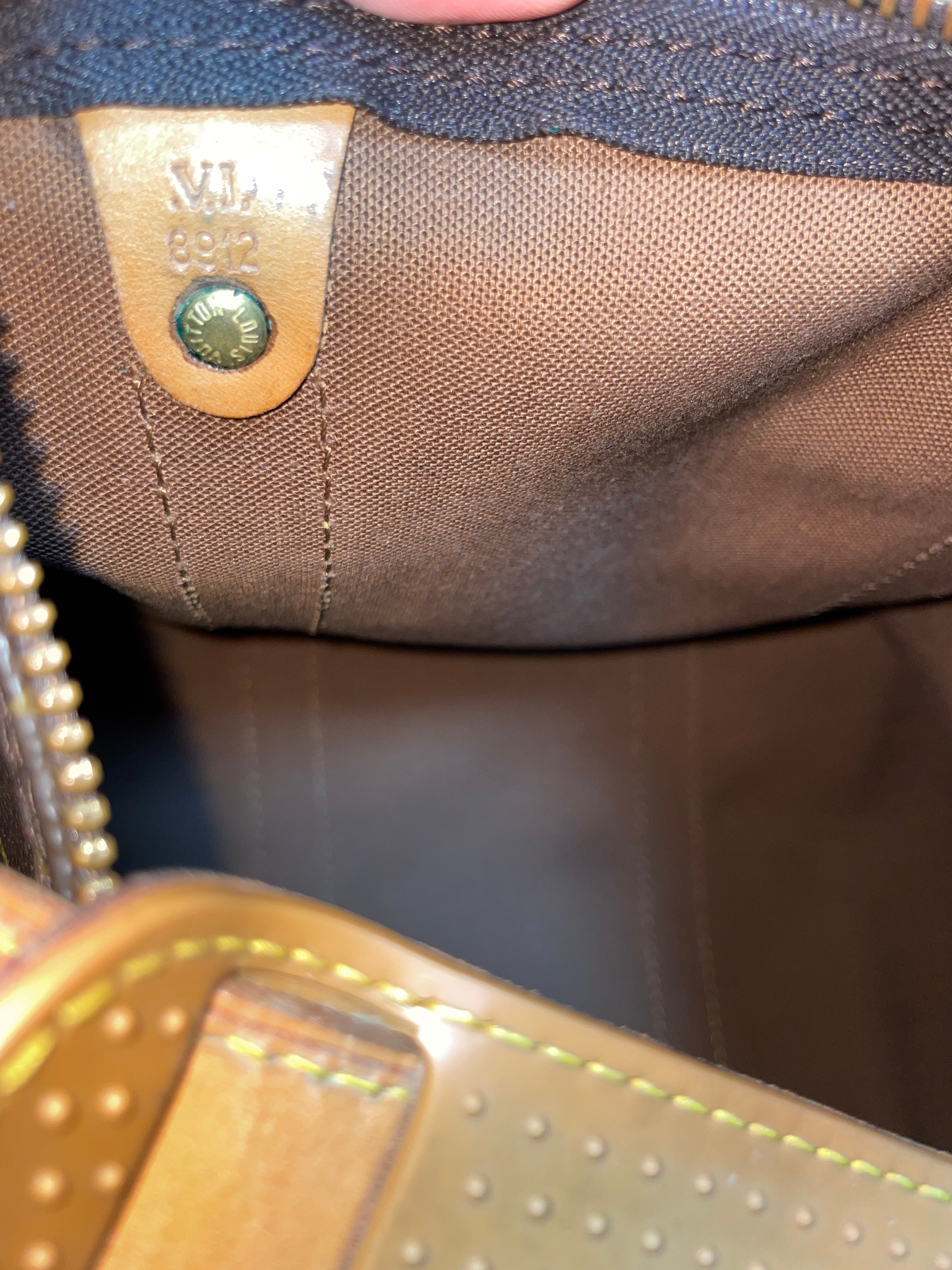 Louis Vuitton Keepall 45 Bandouliere Used
