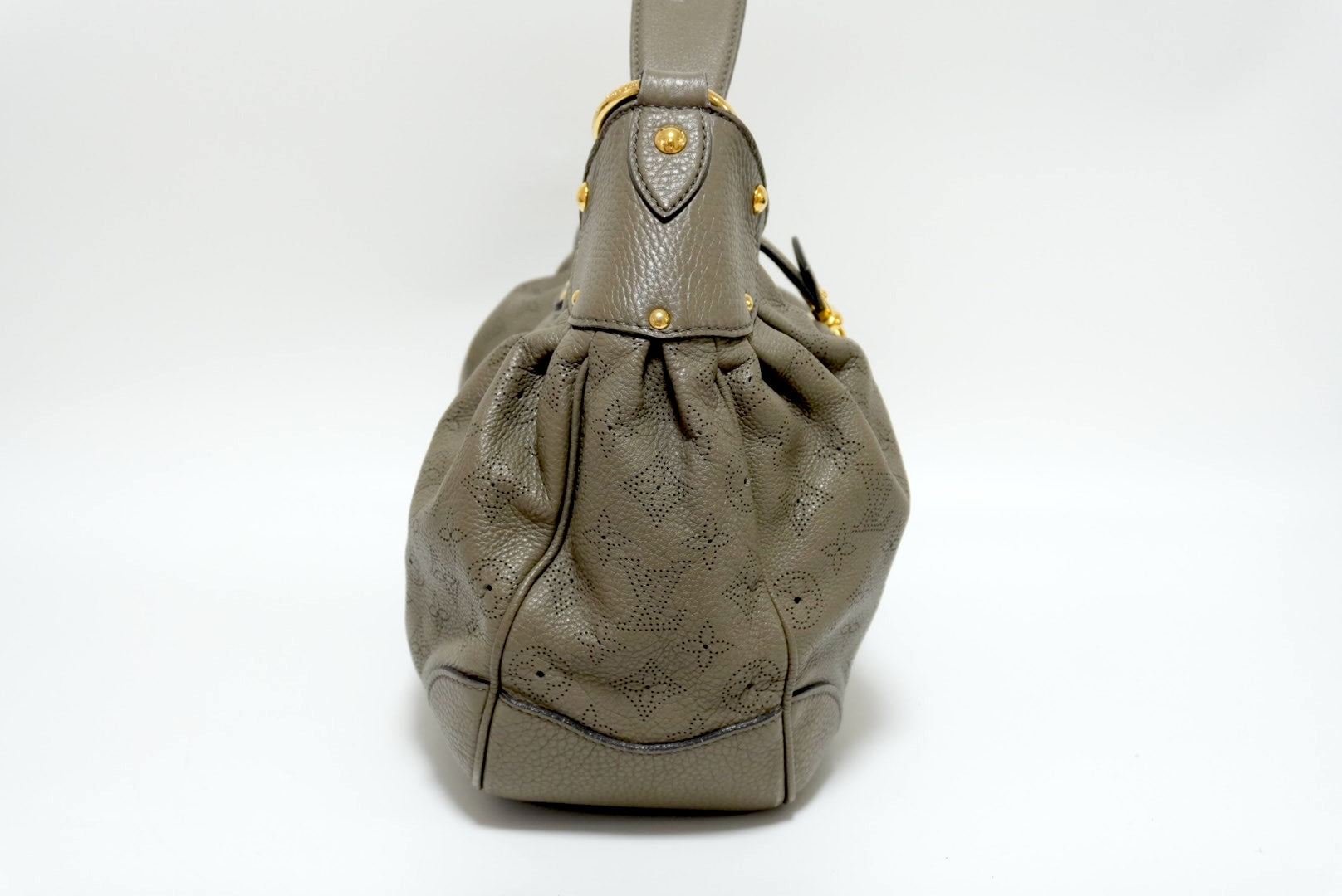 Louis Vuitton Solar PM Mahina Used