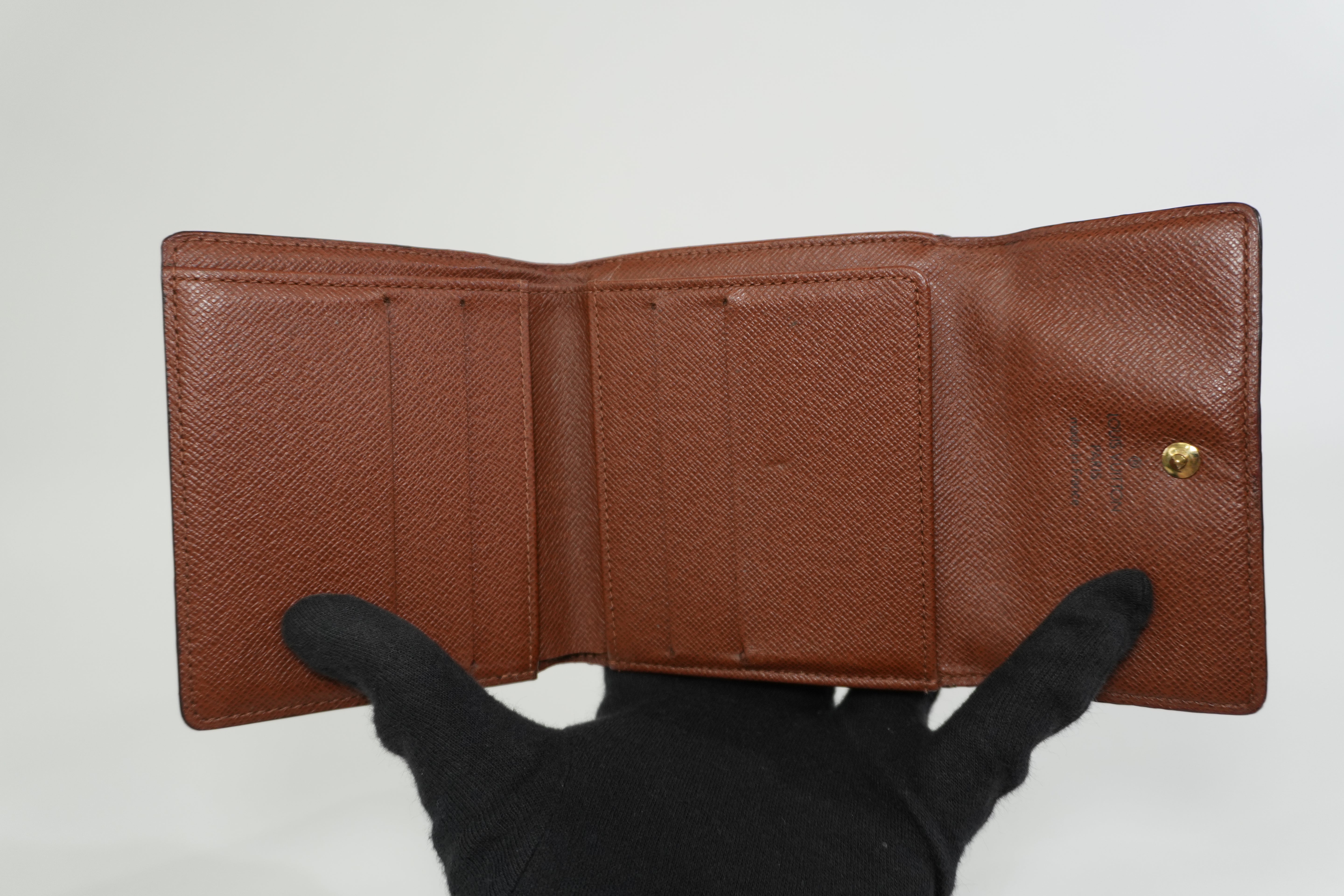 Pre-owned Louis Vuitton Monogram Compact Wallet