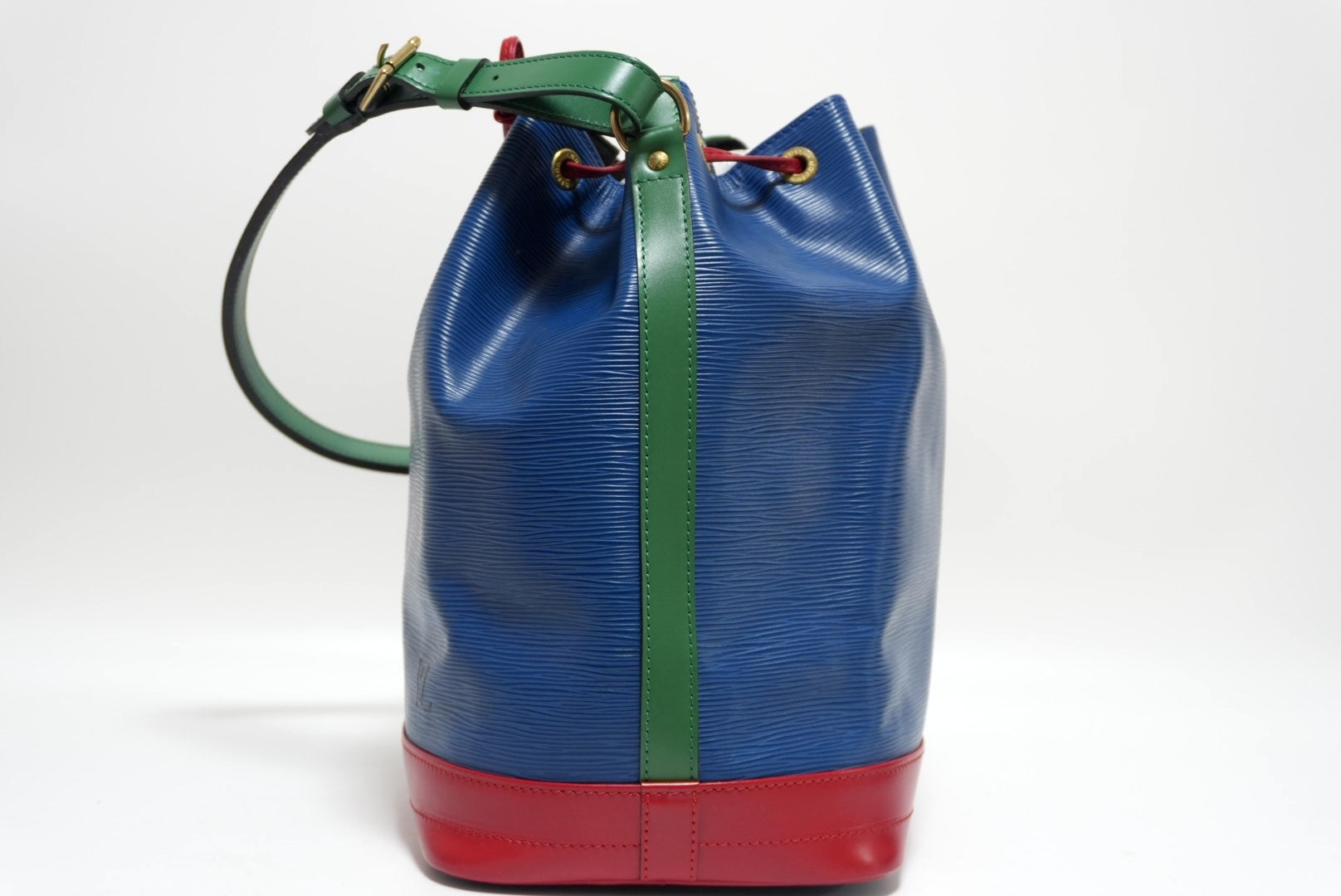 ルイヴィトン ノエGM エピ トリコロール バケットショルダーバッグ 中古