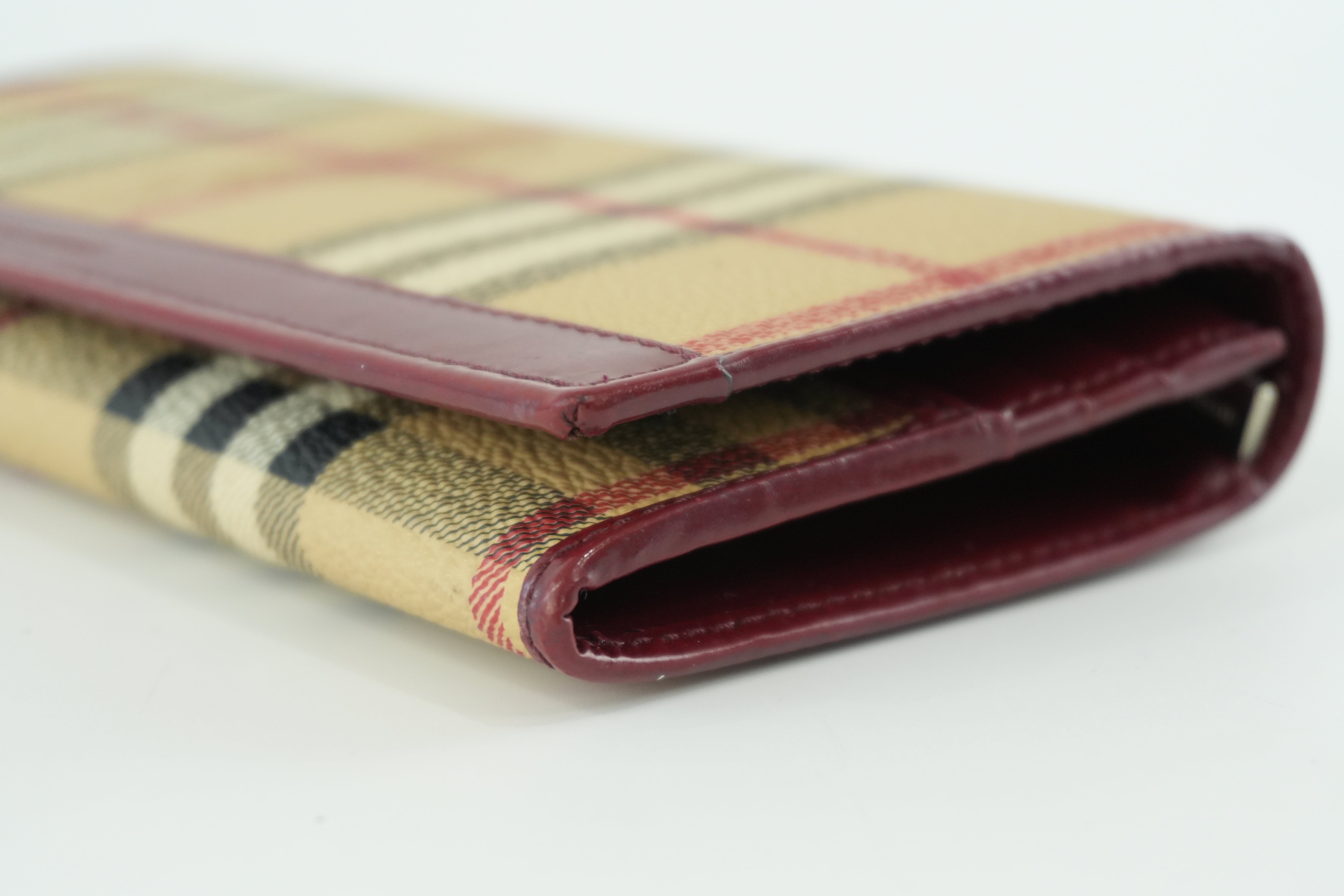 Burberry Wallet Burgundy Used