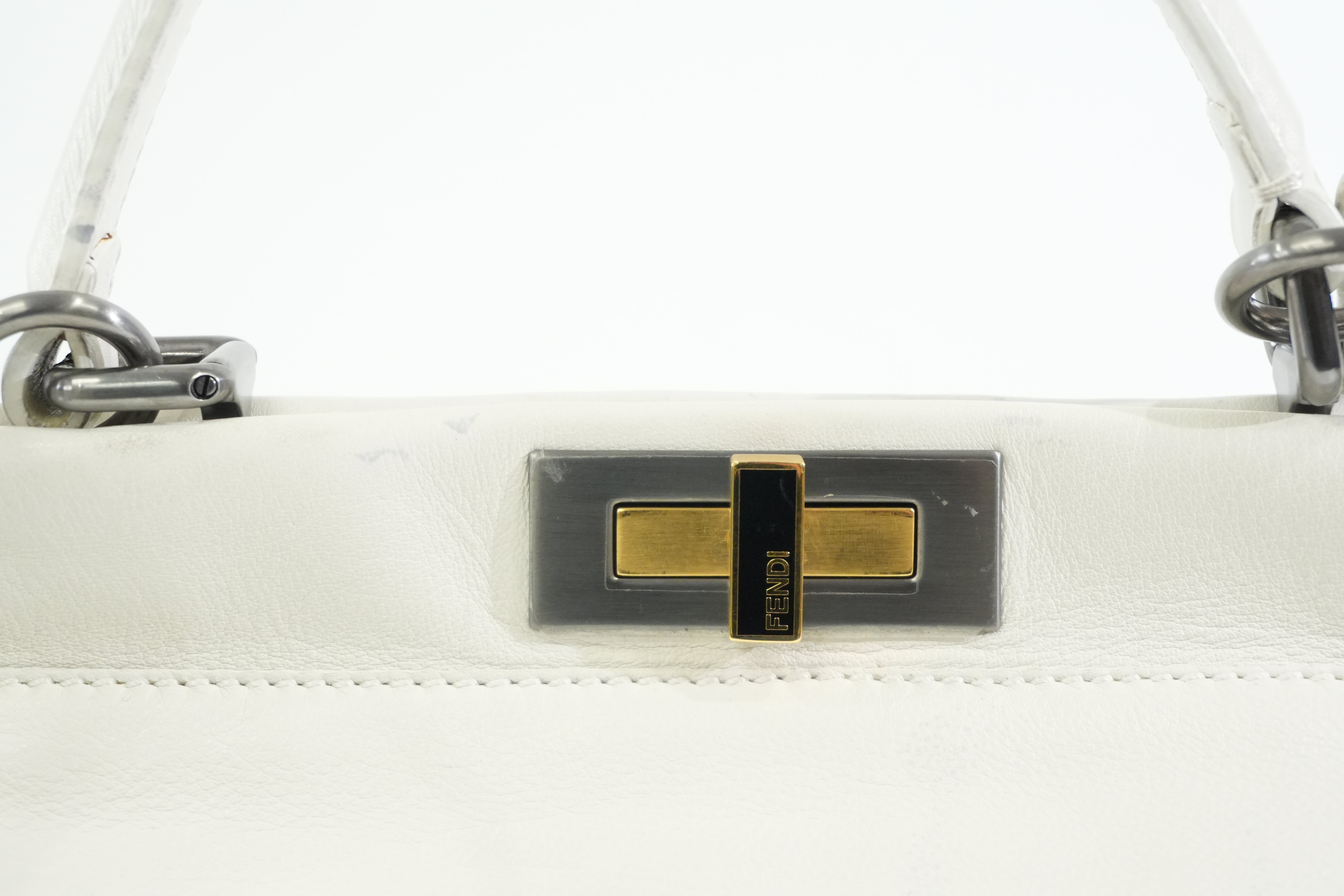 Pre-owned Fendi Peek a Boo Shoulder Bag White