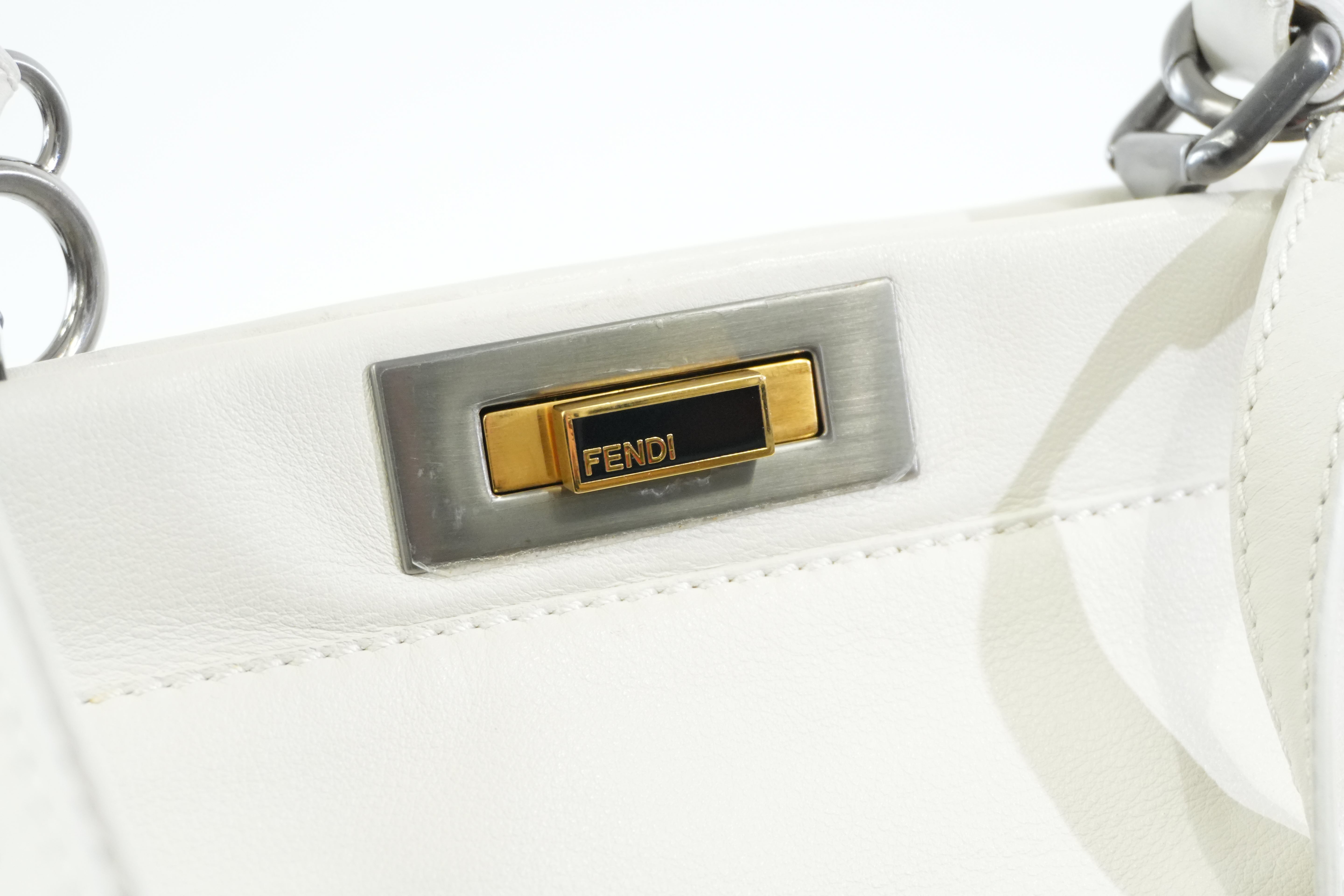 Pre-owned Fendi Peek a Boo Shoulder Bag White