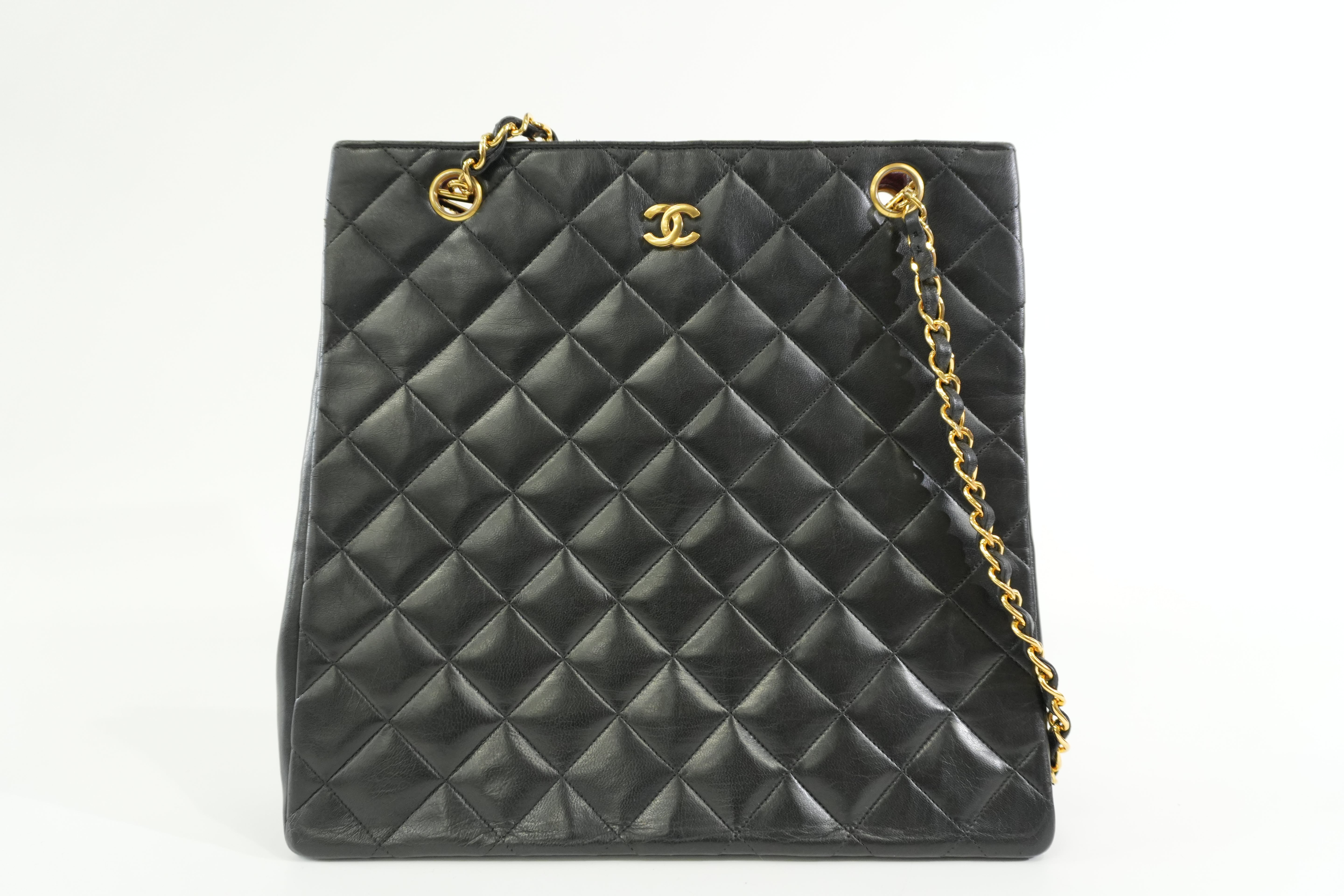 Pre-owned Chanel Lambskin Leather Chanel Chain Shoulder Bag Black