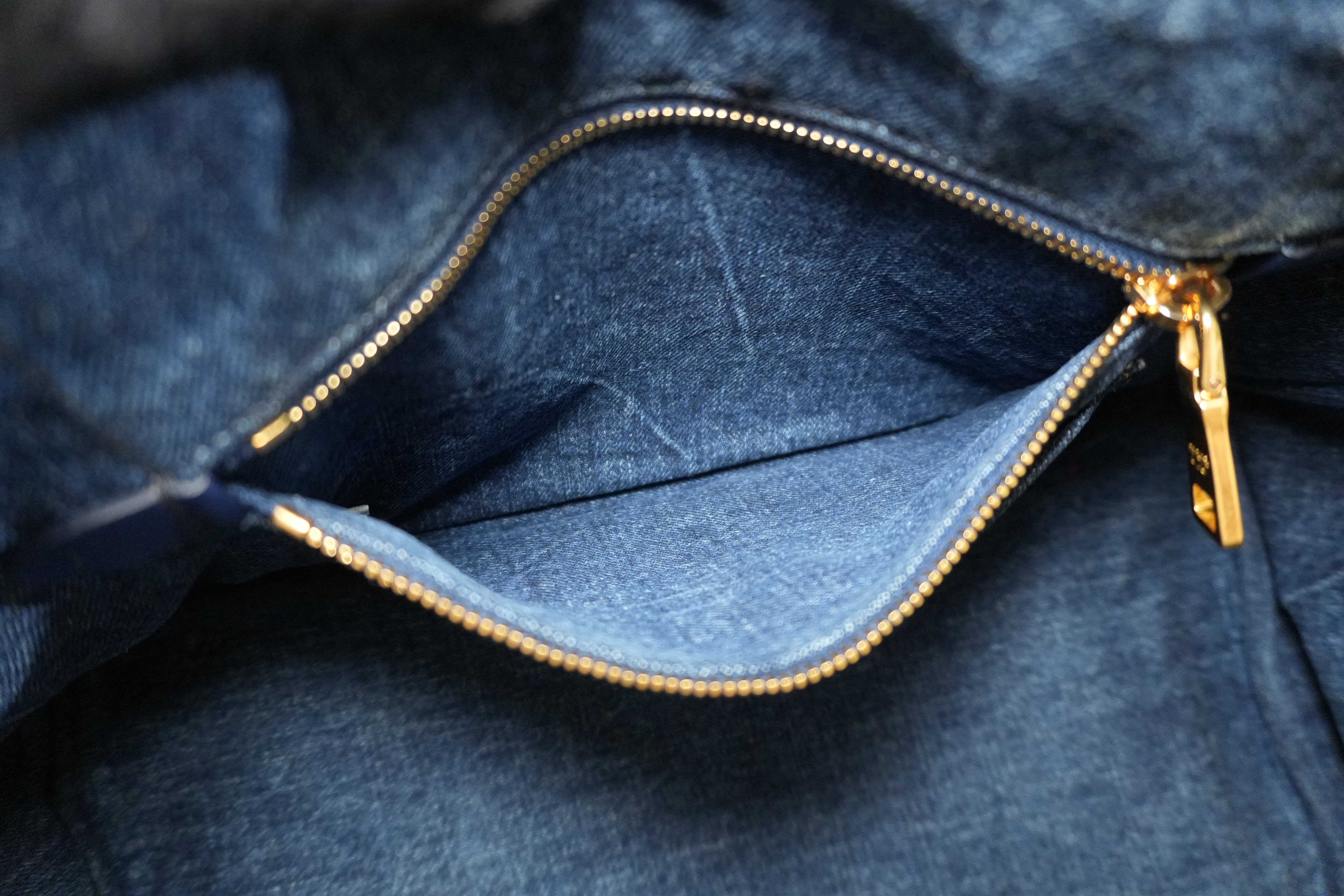 Pre-owned Prada Canapa Handbag Denim