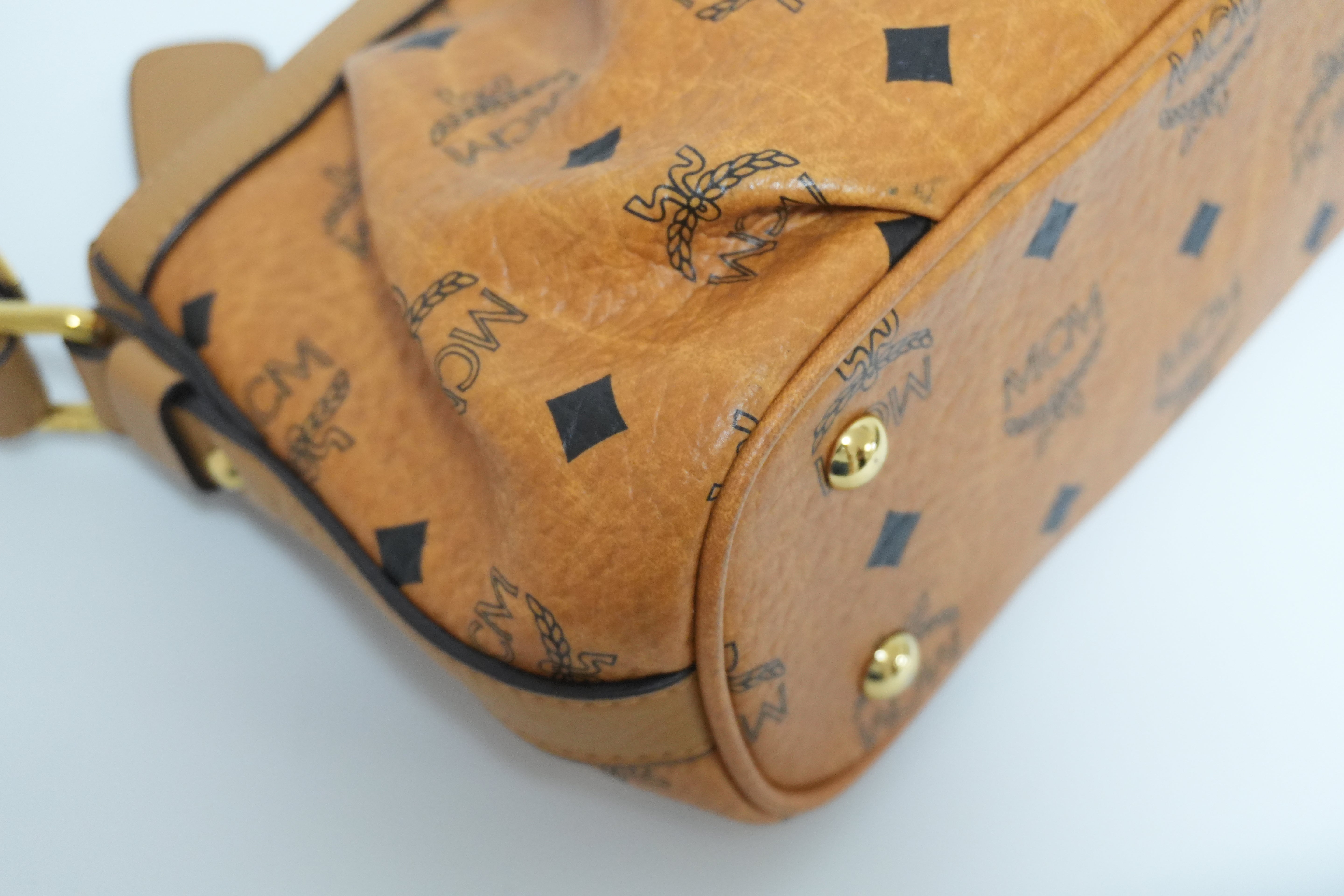 MCM ショルダーバッグ 中古