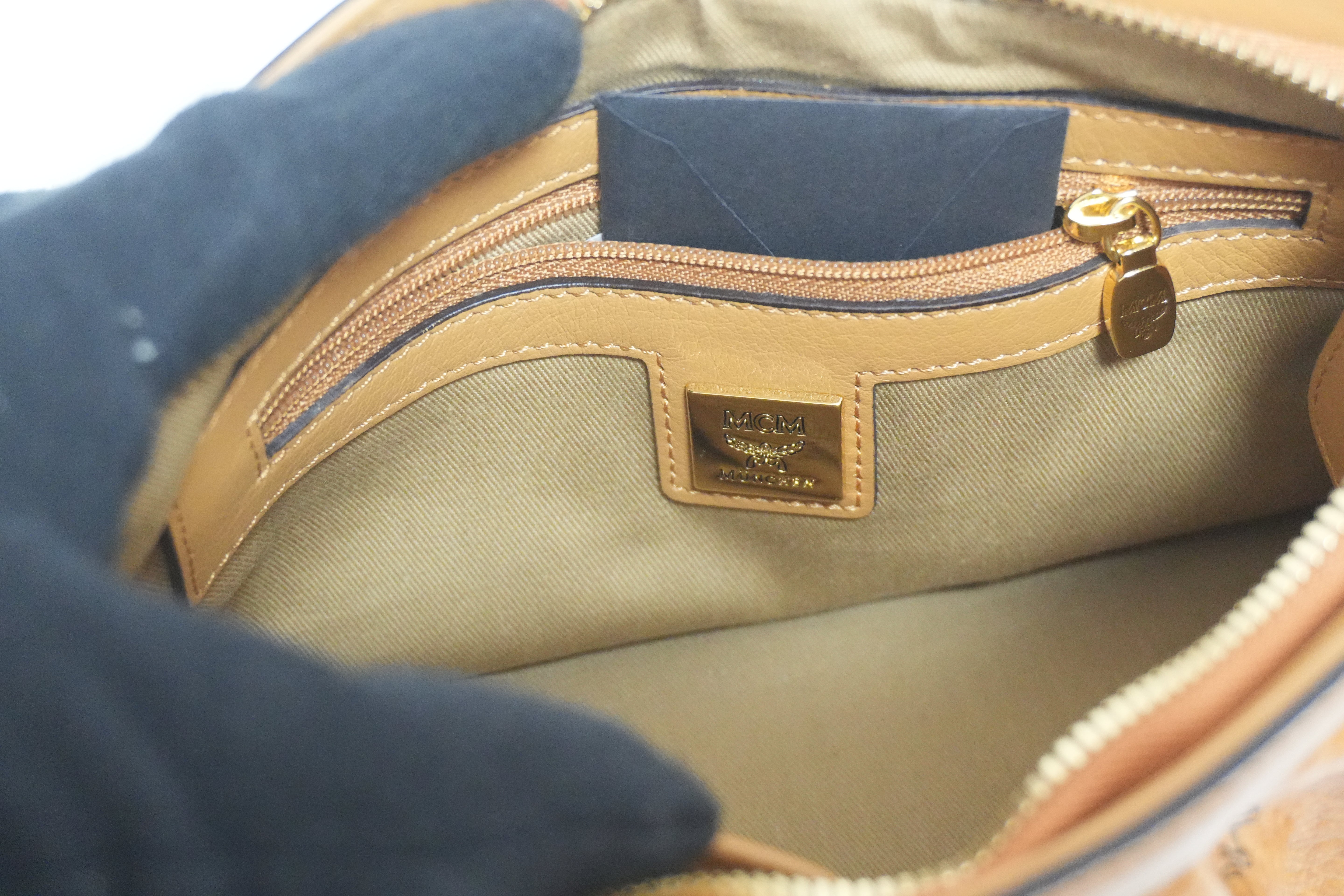 MCM ショルダーバッグ 中古