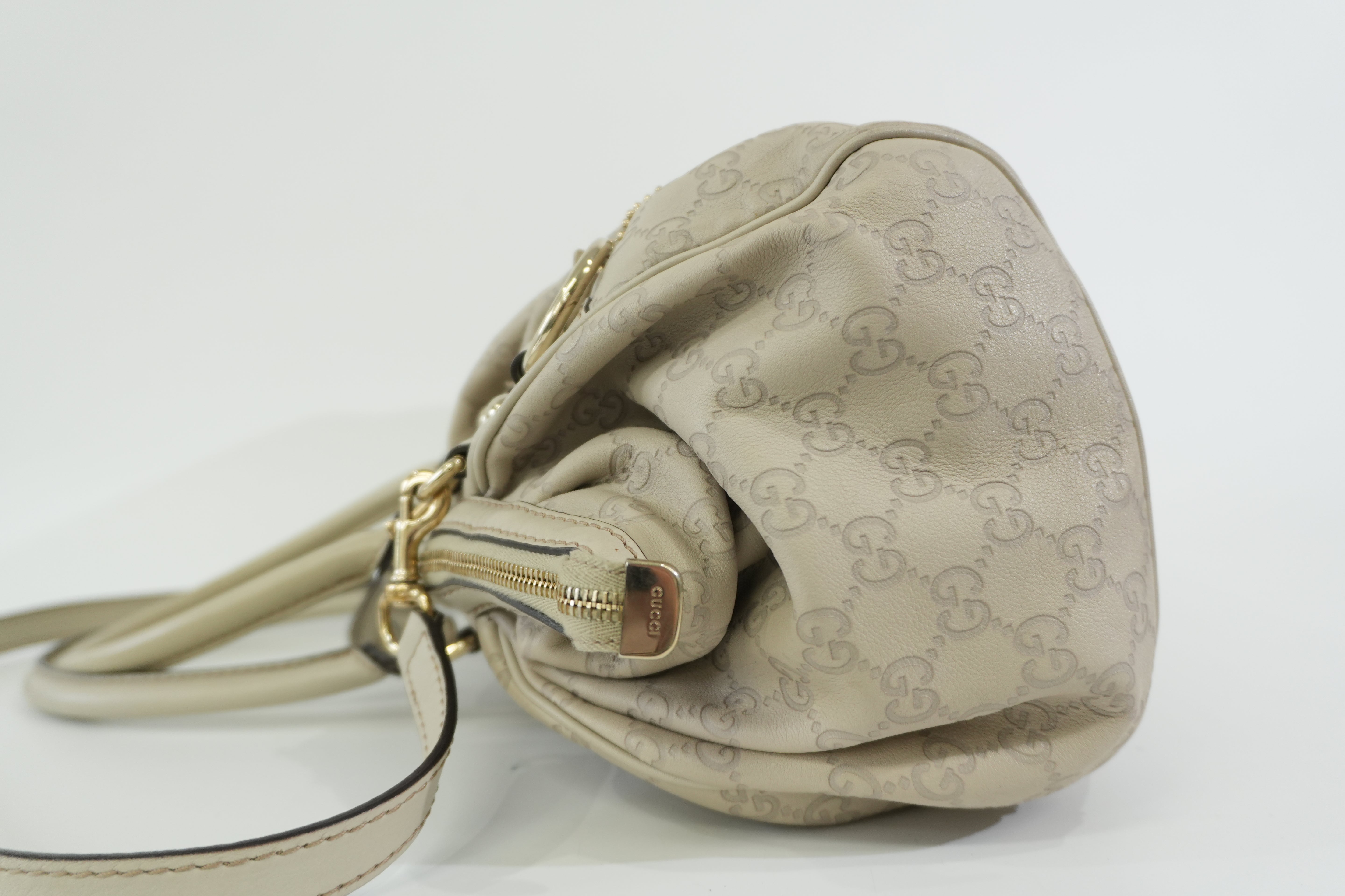 Pre-owned Gucci Two Way Sukey Shoulder Bag Ivory