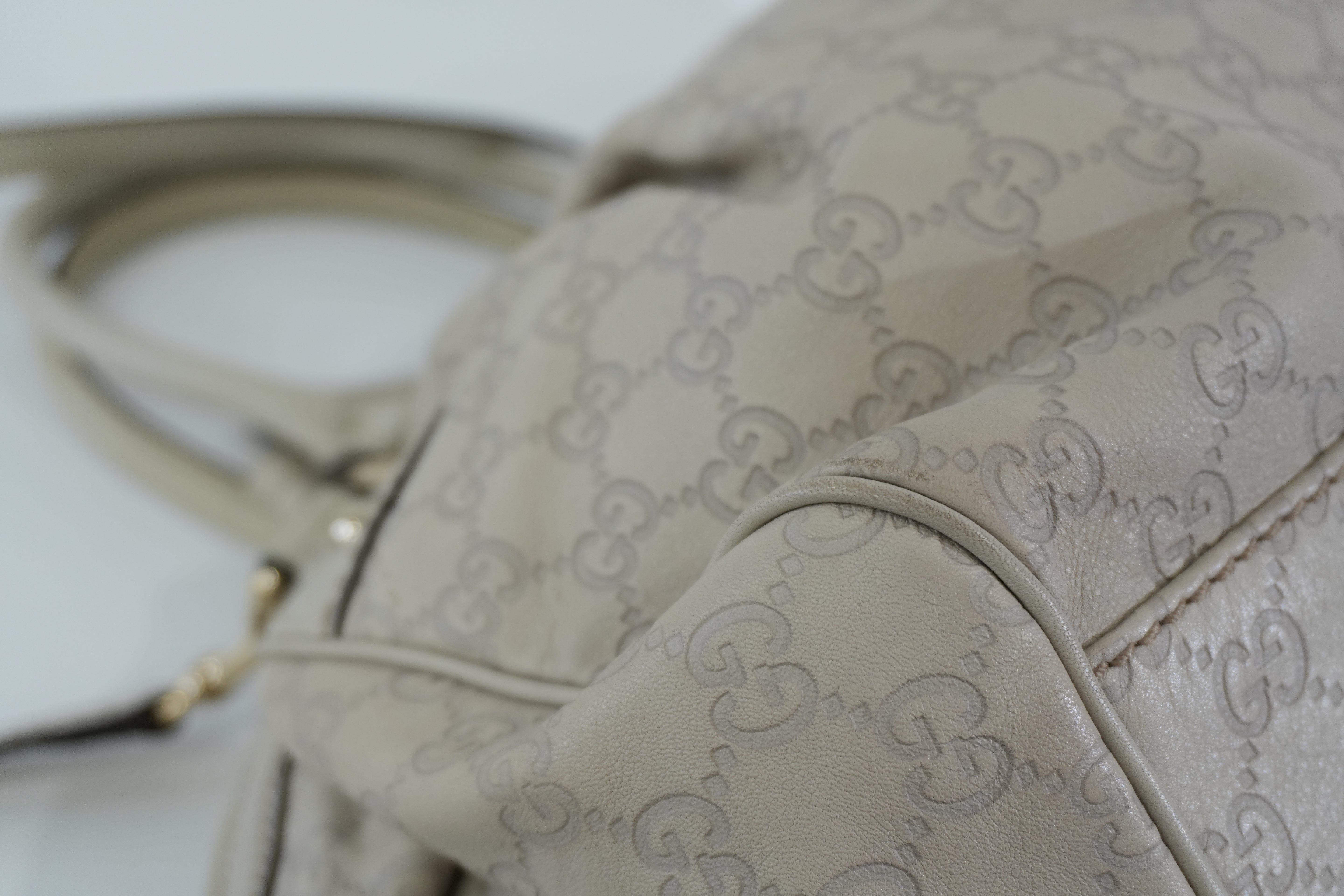 Pre-owned Gucci Two Way Sukey Shoulder Bag Ivory