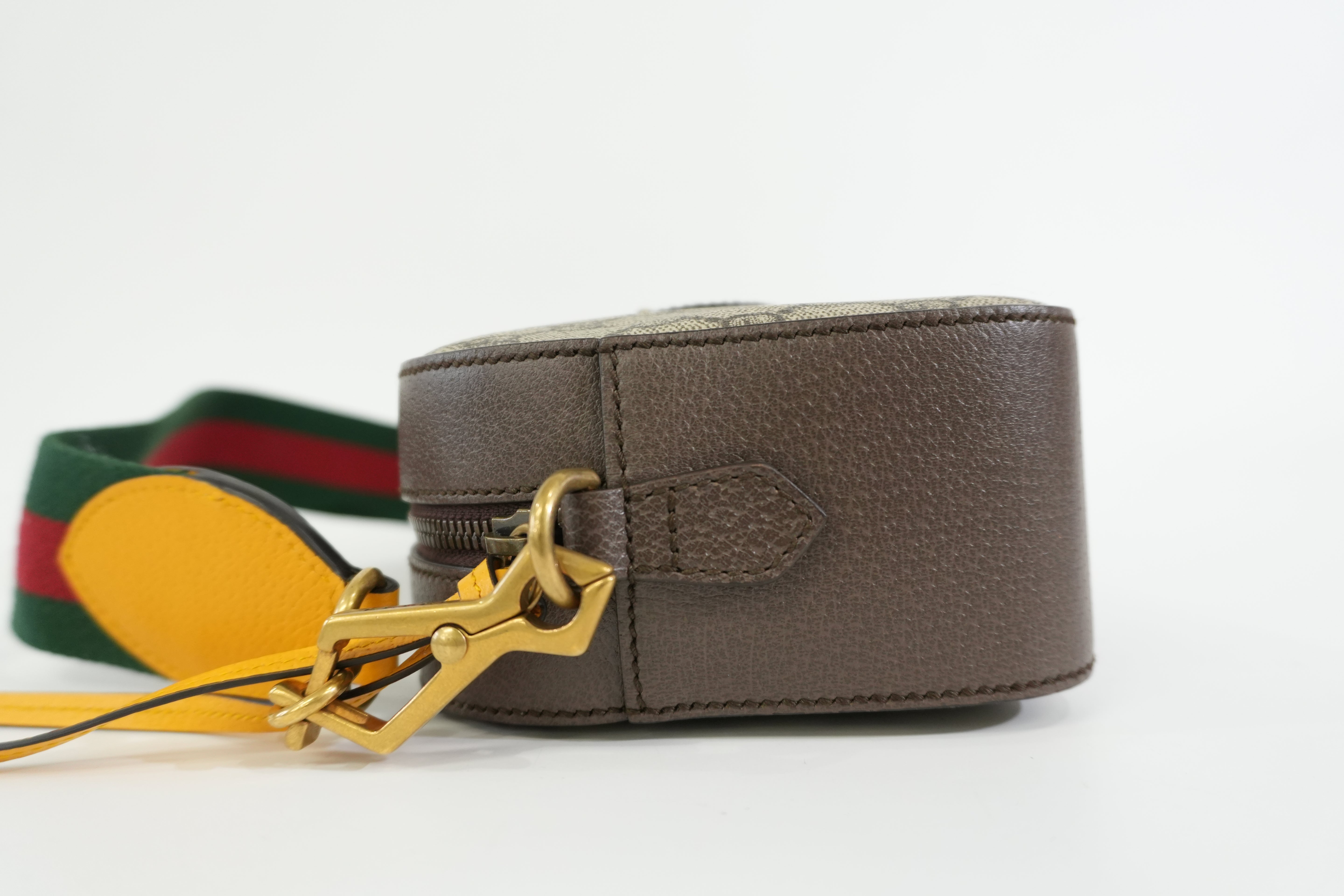 Pre-owned Gucci Neo Supreme Shoulder Bag Brown