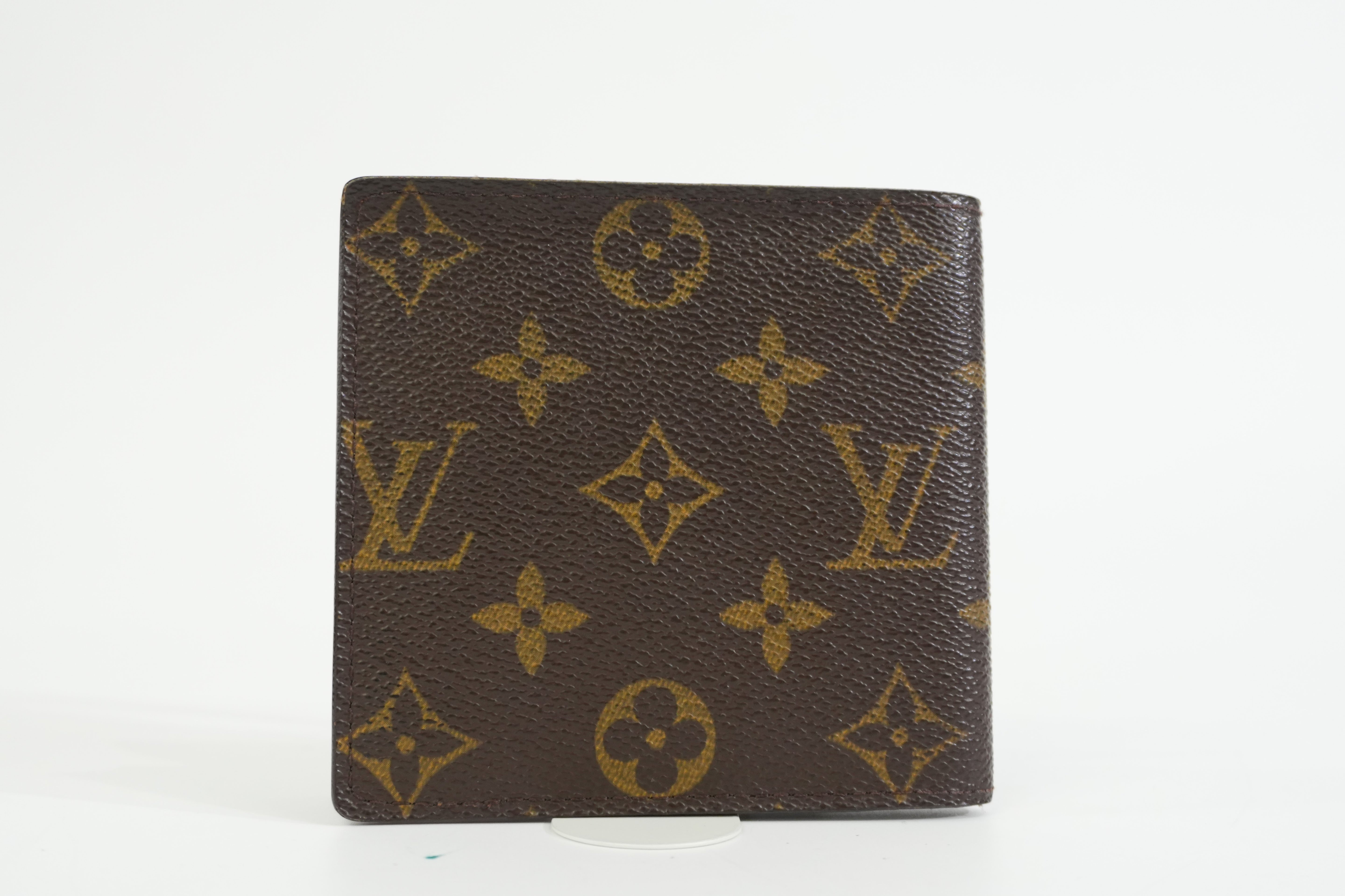 Pre-owned Louis Vuitton Monogram Bifold Wallet
