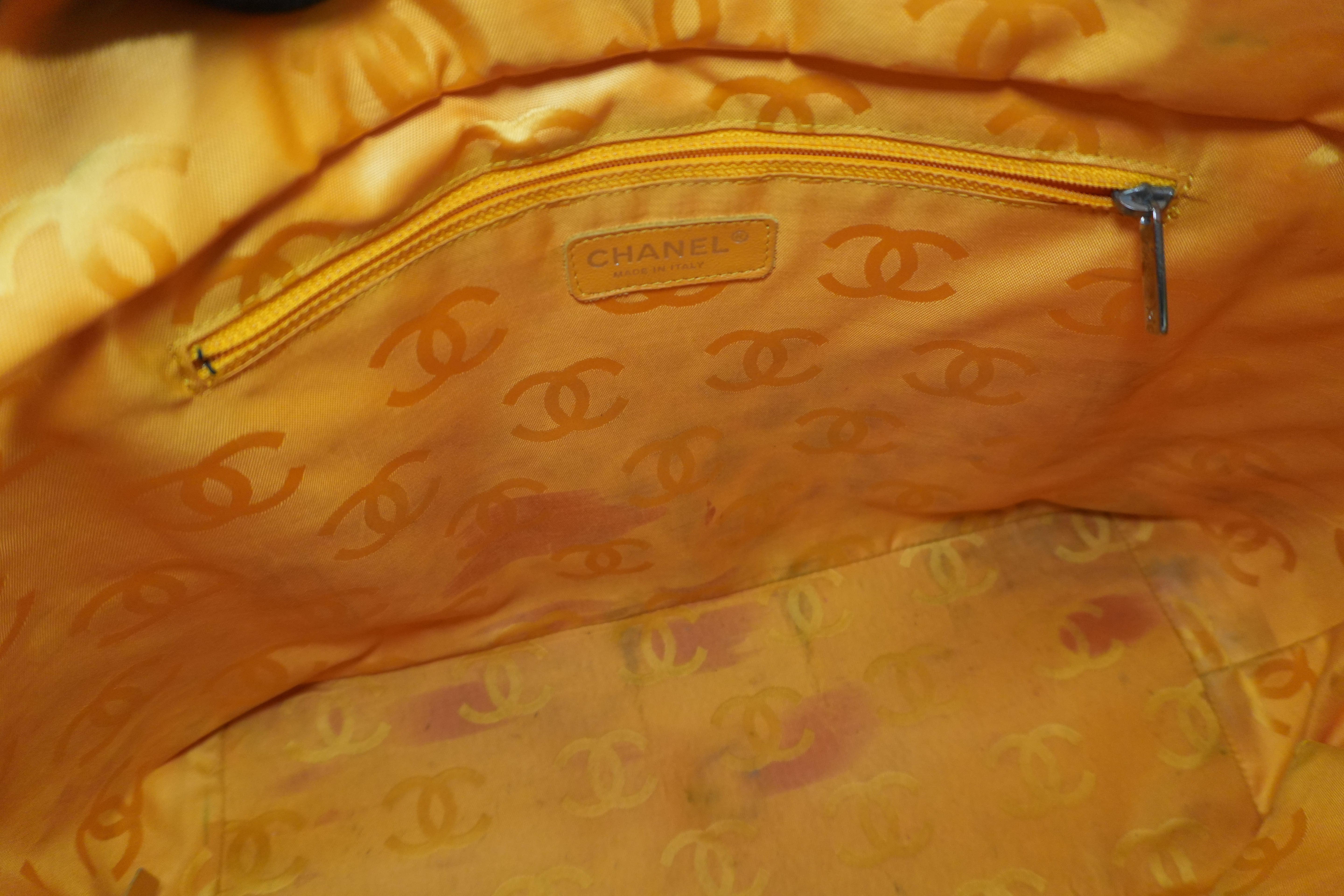 Pre-owned Chanel Cambon Tote Bag Black and Gray