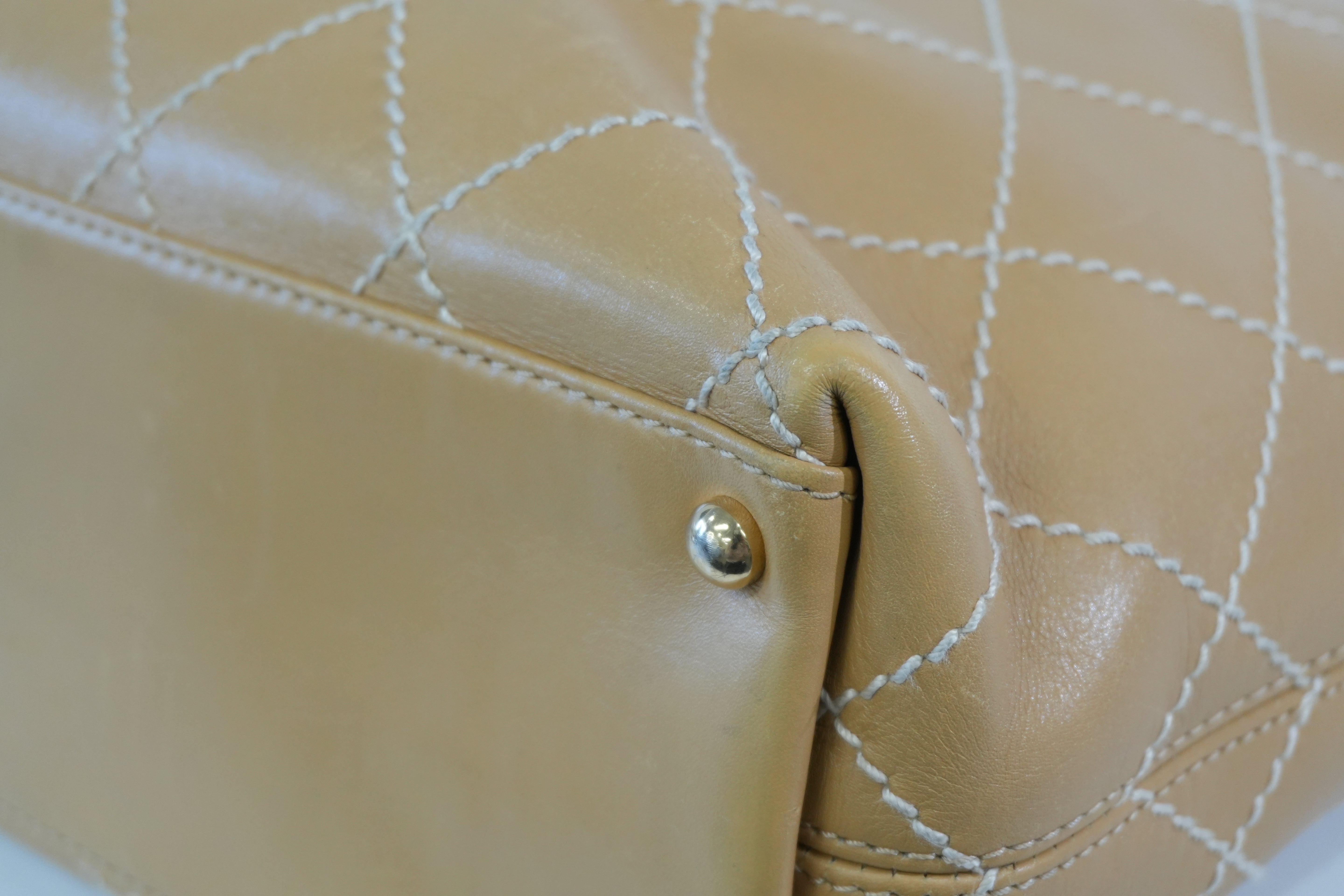 Pre-owned Chanel Wild Stitch Shoulder Bag Beige