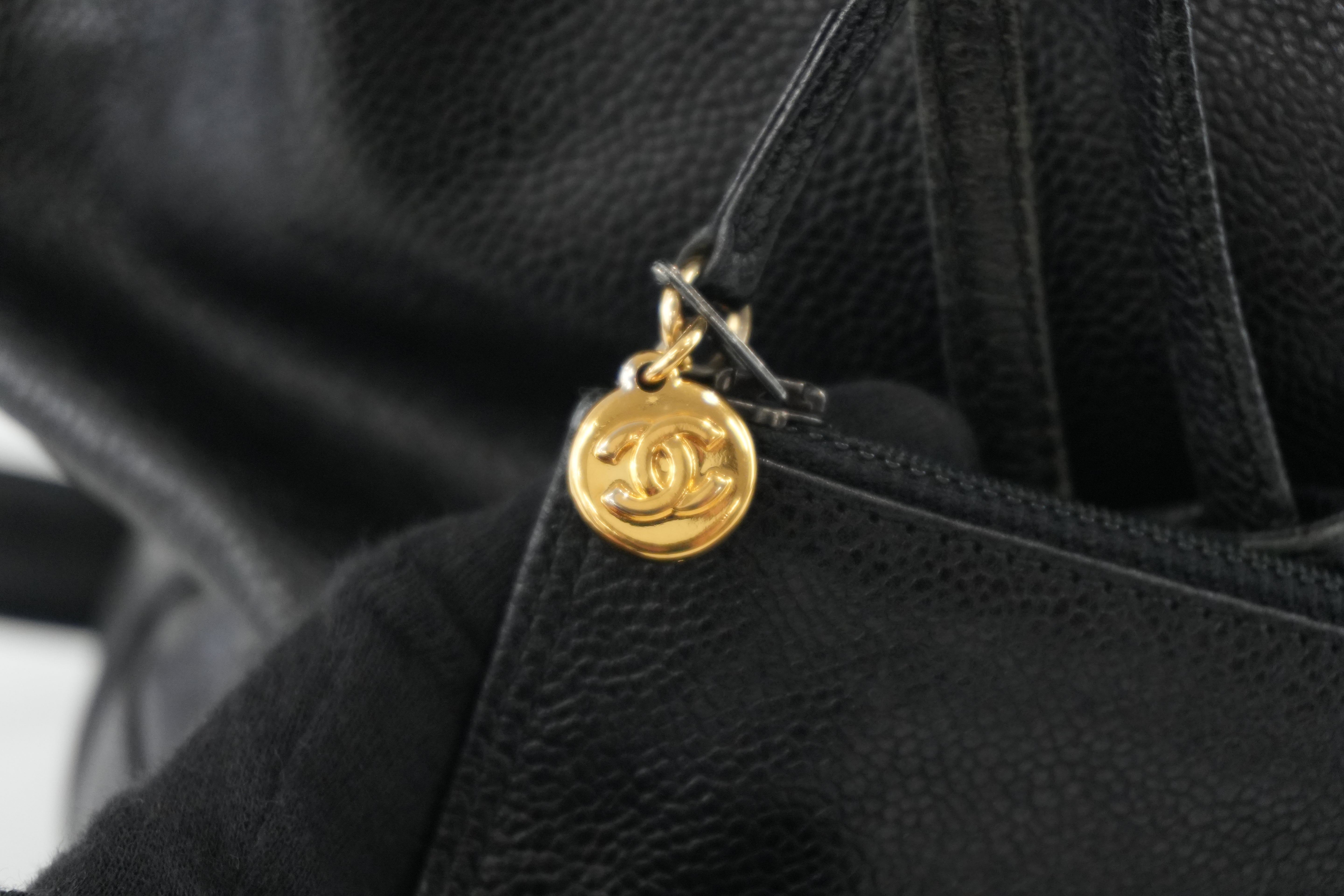 Chanel Caviar Shoulder Bucket Bag Black Used