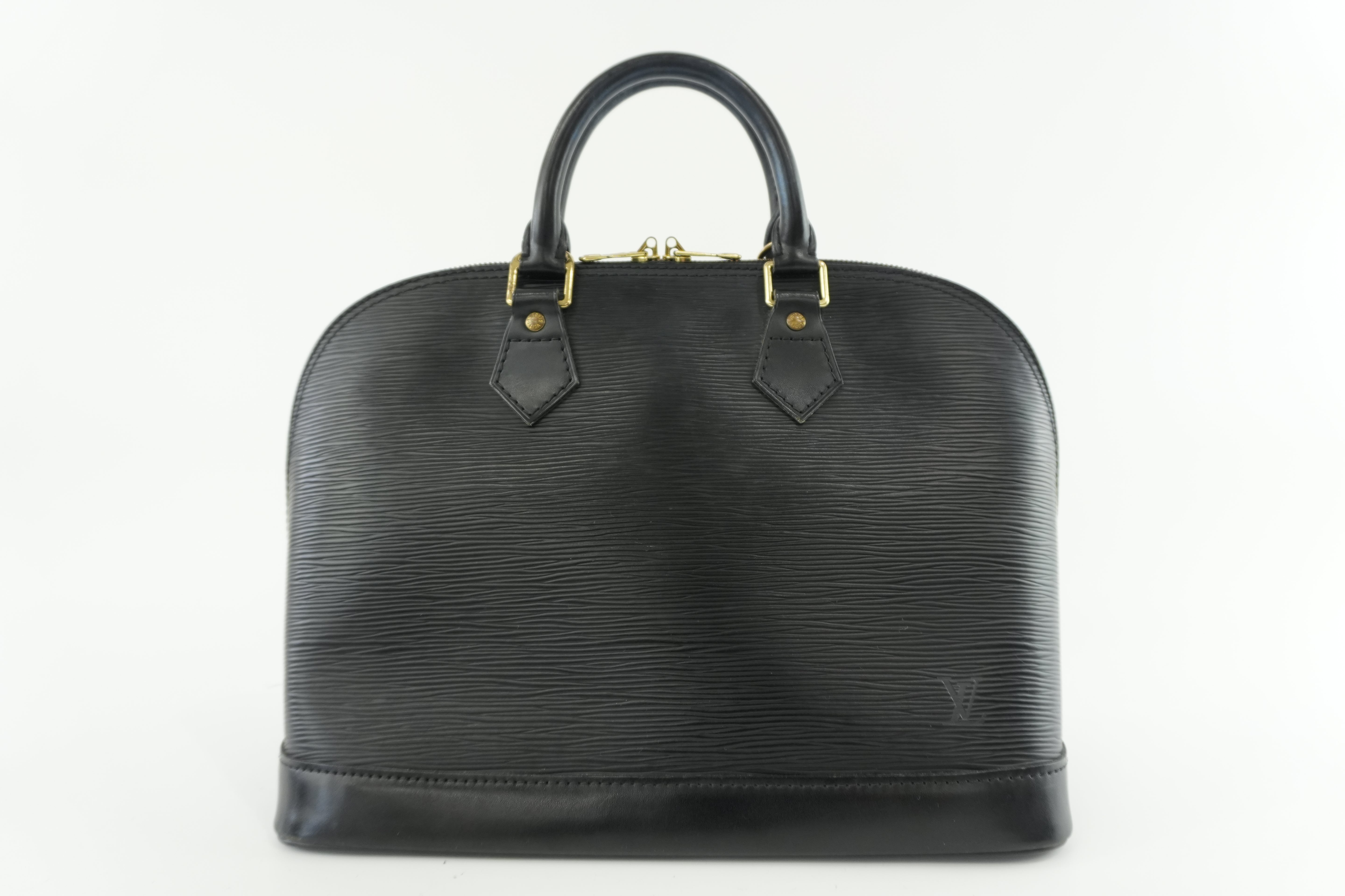 Louis Vuitton Epi Alma Handbag Black Used