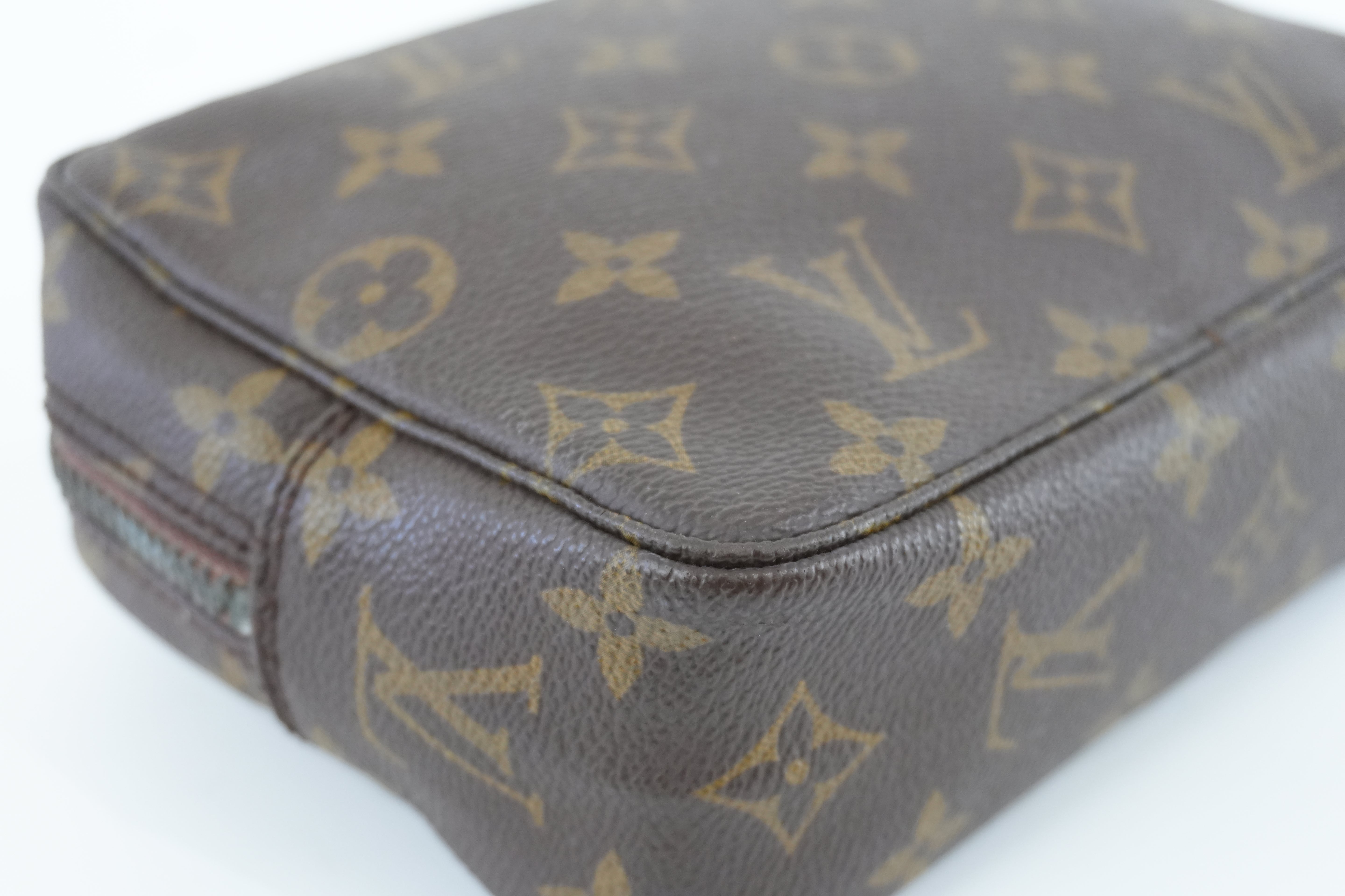 Louis Vuitton Trousse 18 Rare Size Pouch Used