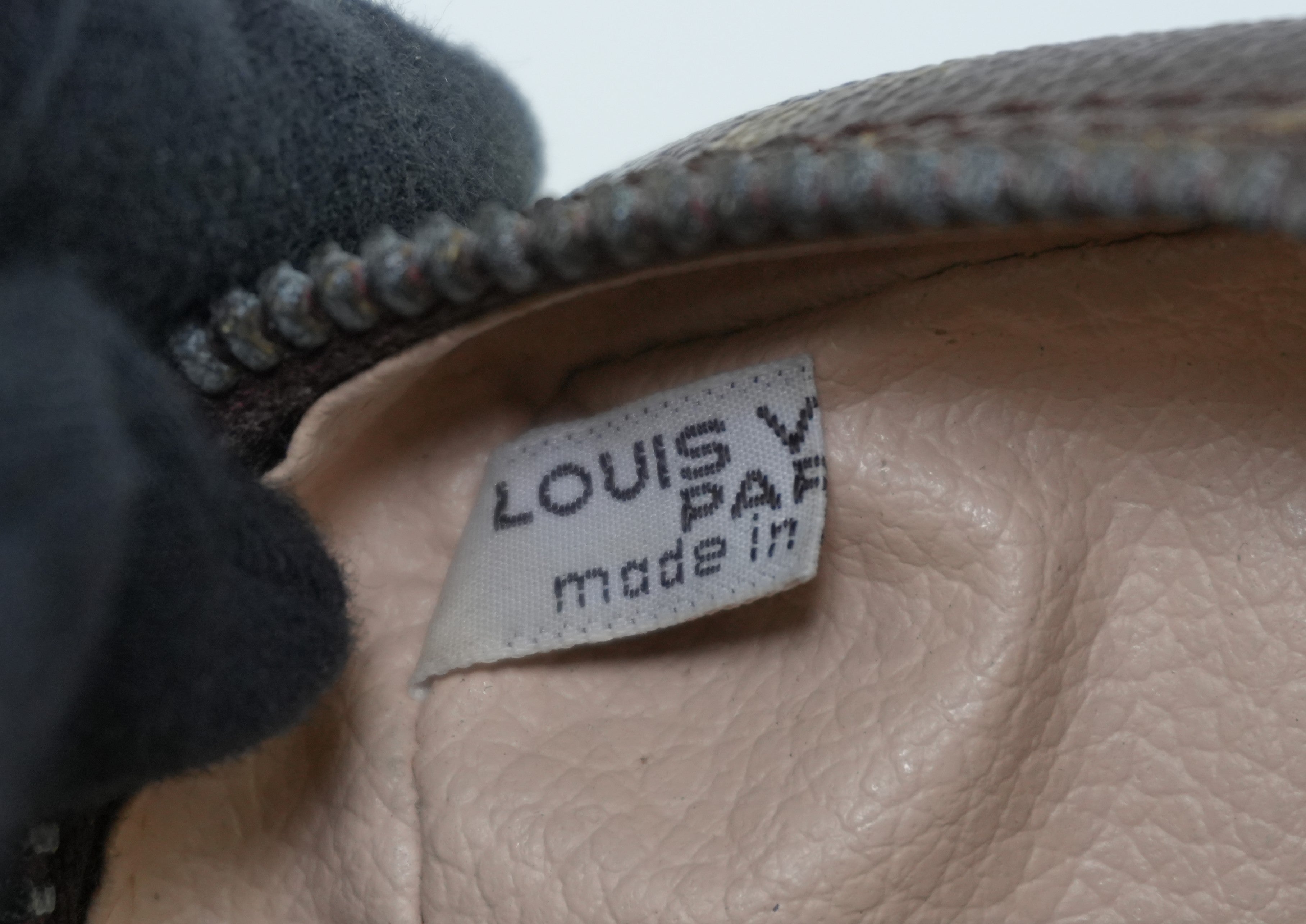 Louis Vuitton Trousse 18 Rare Size Pouch Used