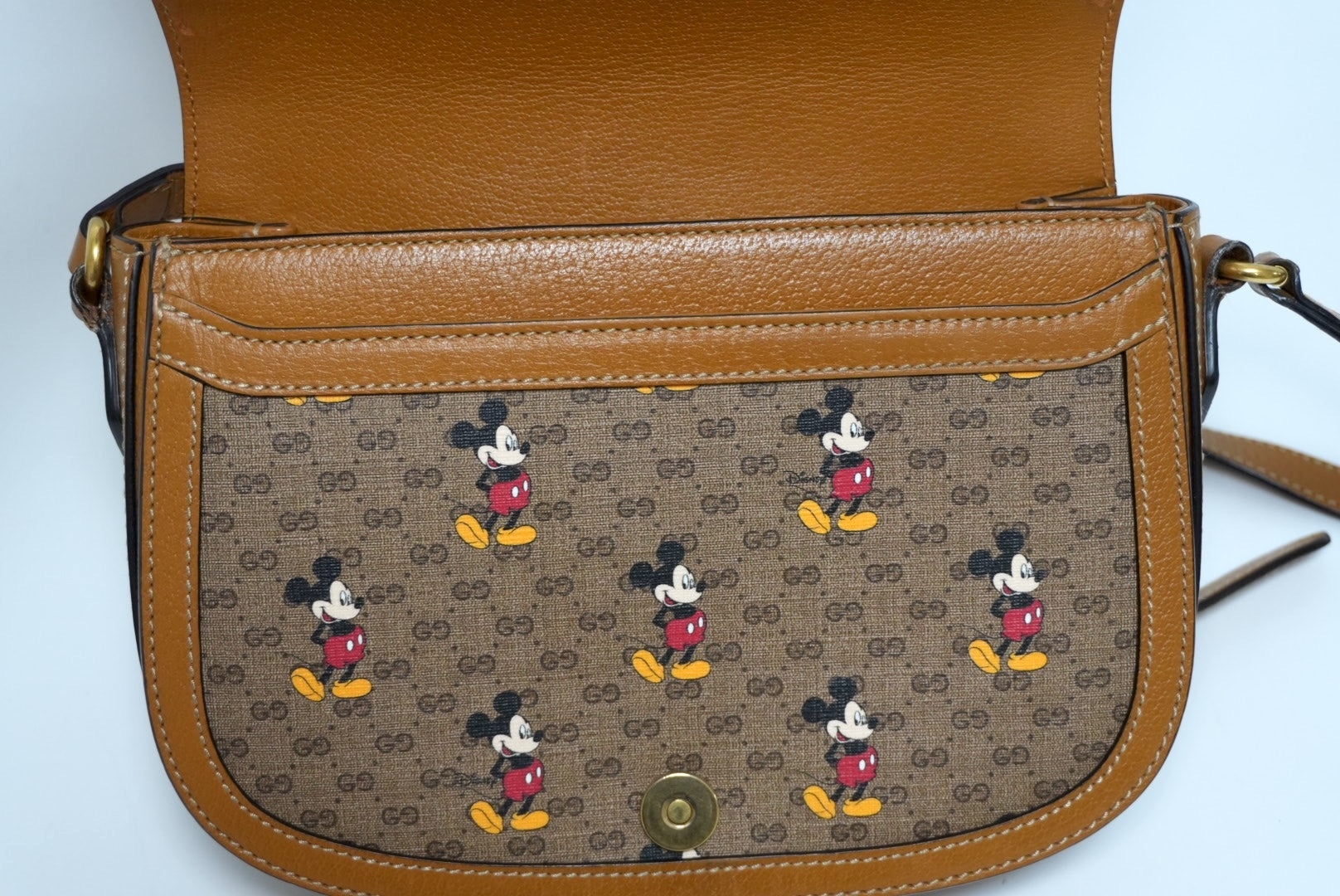 Gucci Disney Mickey Shoulder Bag Used