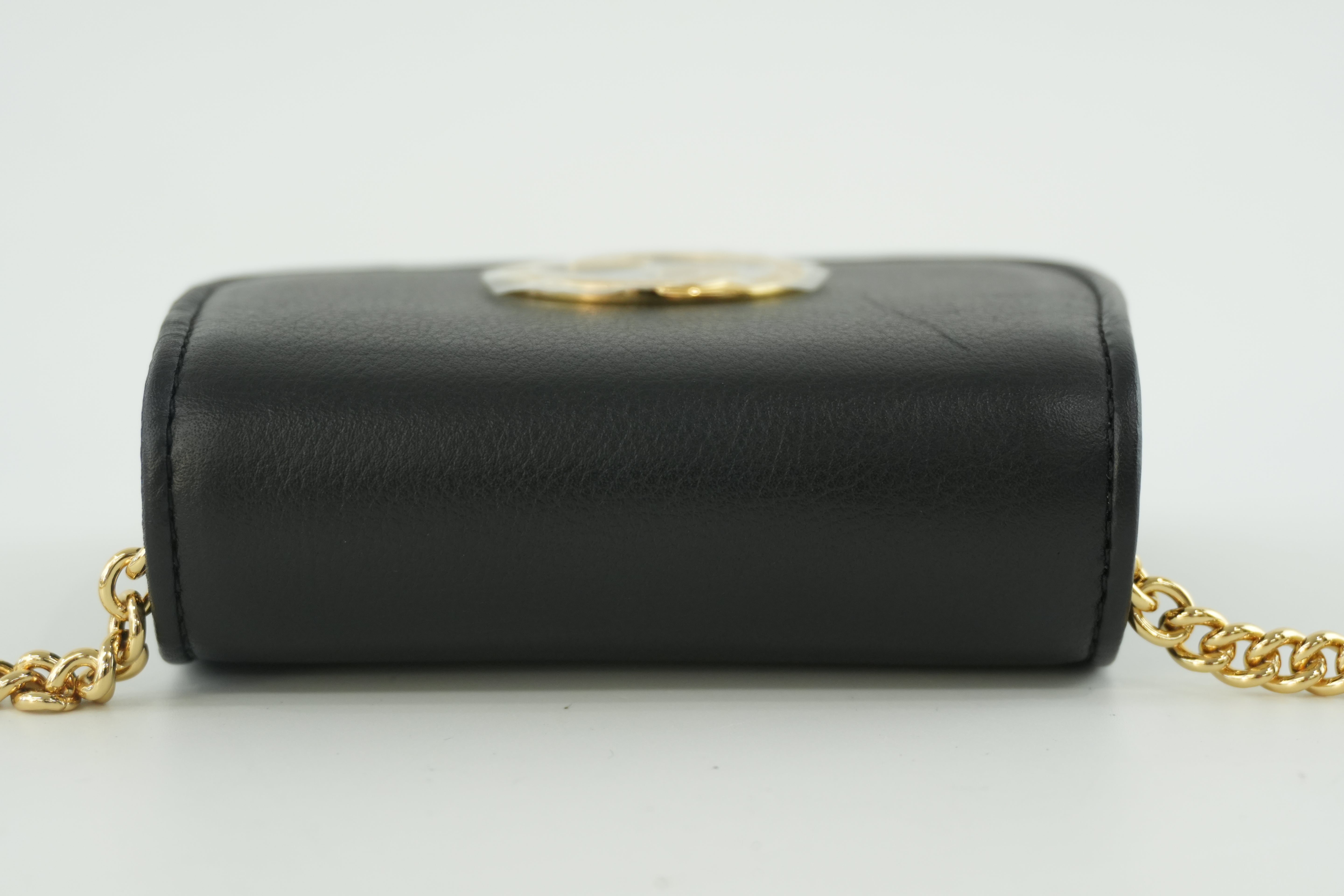 Gucci Leather Chain Shoulder Small Pouch Black Used