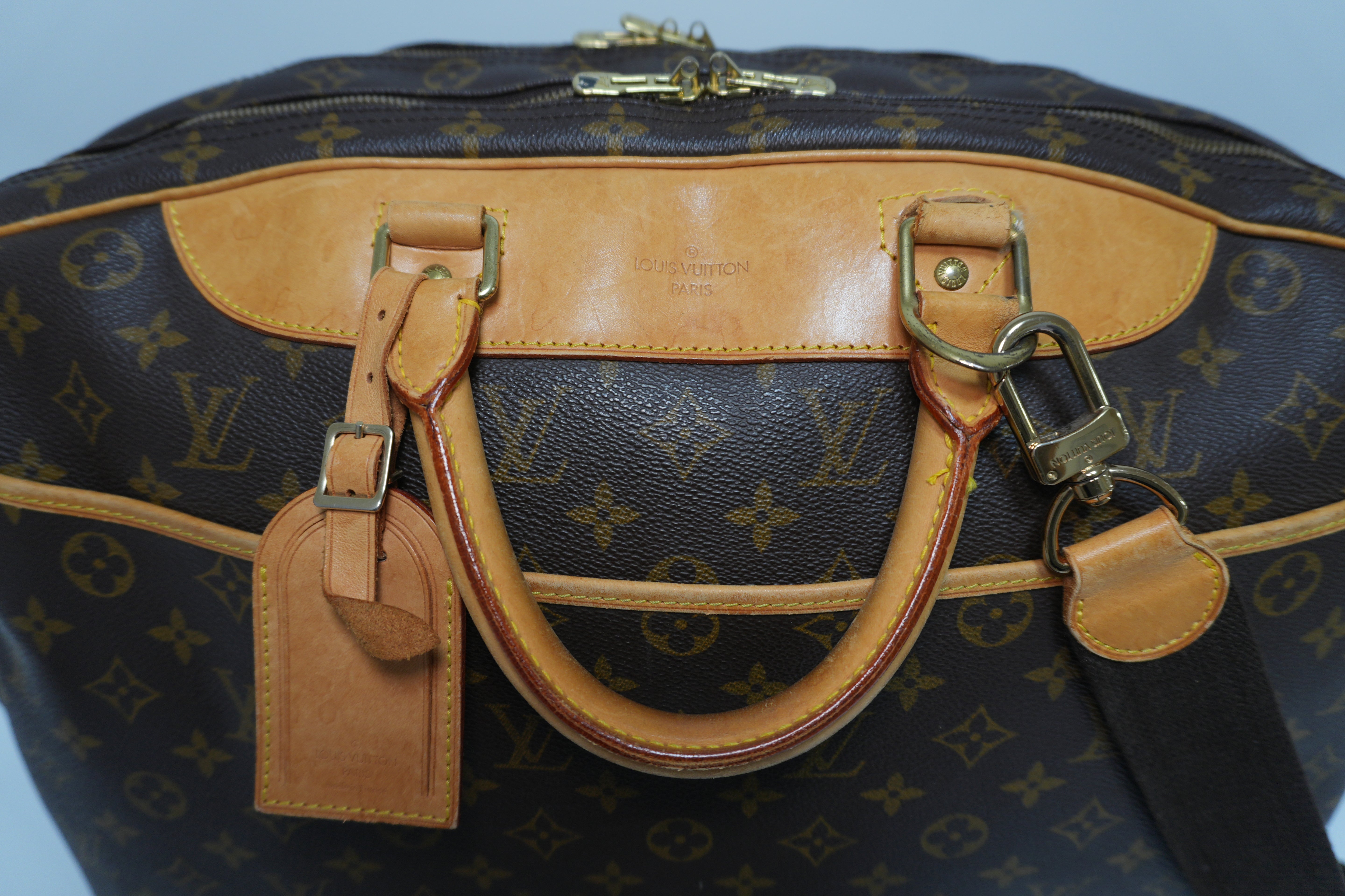 Louis Vuitton Alize 24 Travel Bag Used