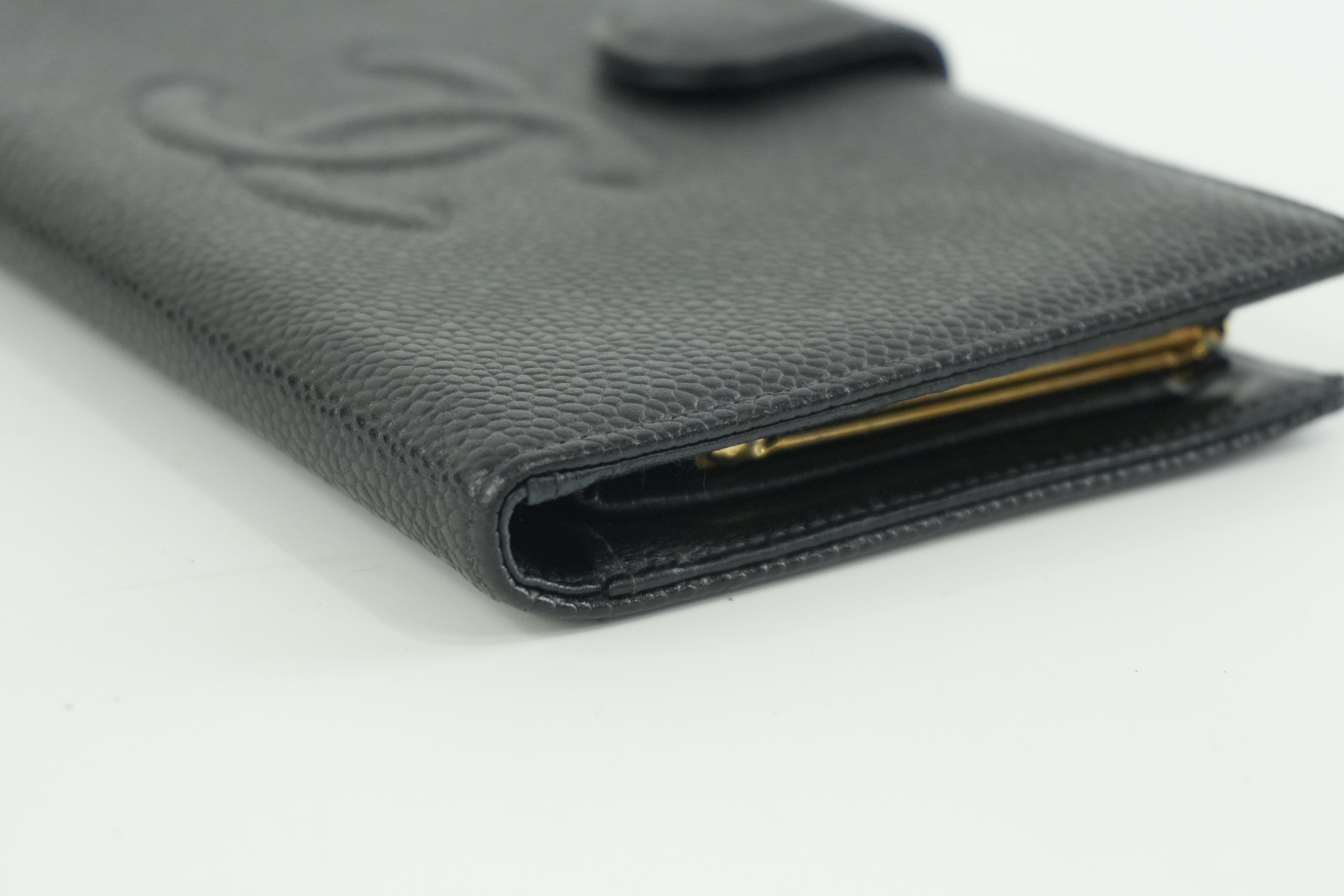 Chanel Caviar Skin Long Wallet Used