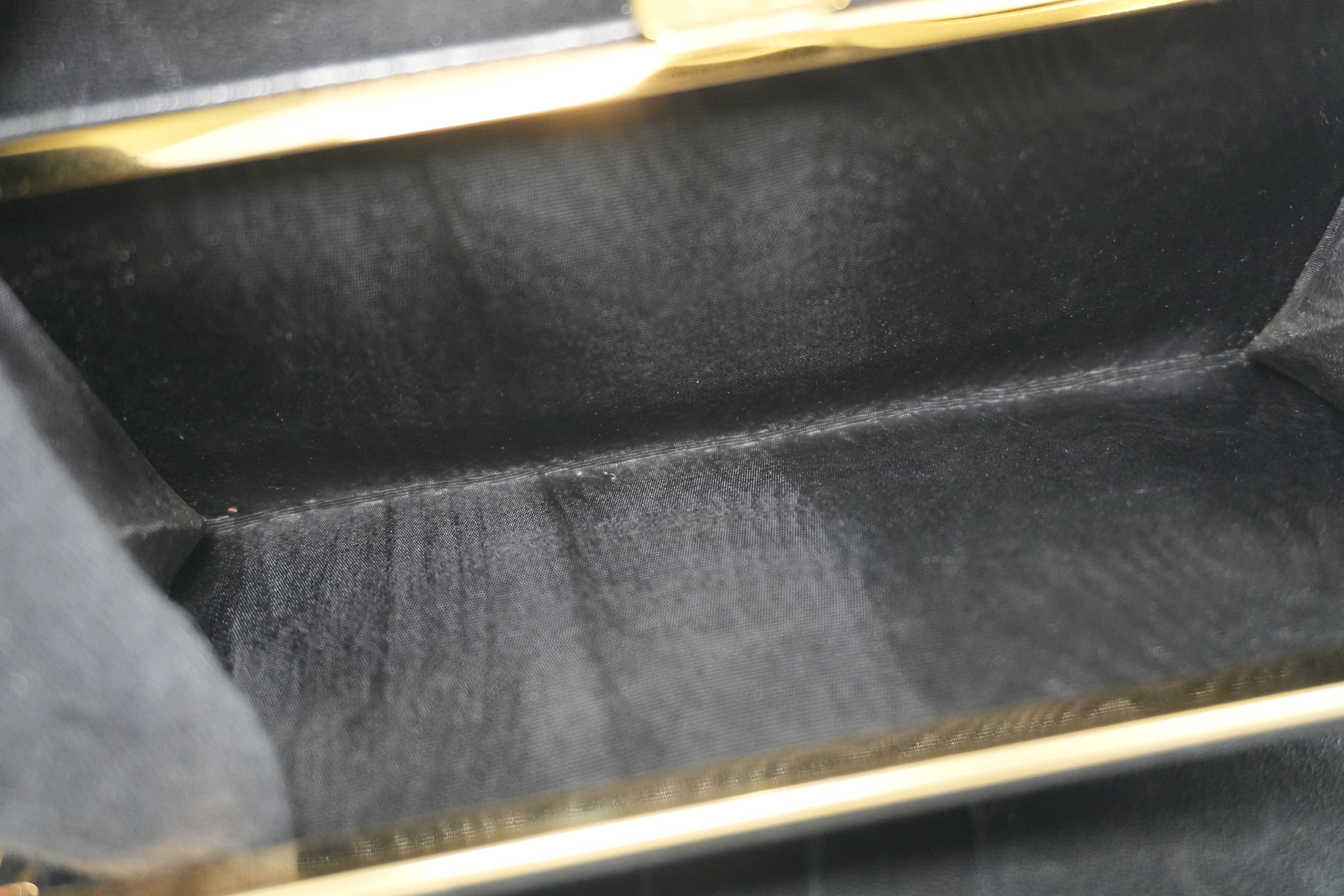Chanel Caviar Skin Long Wallet Used