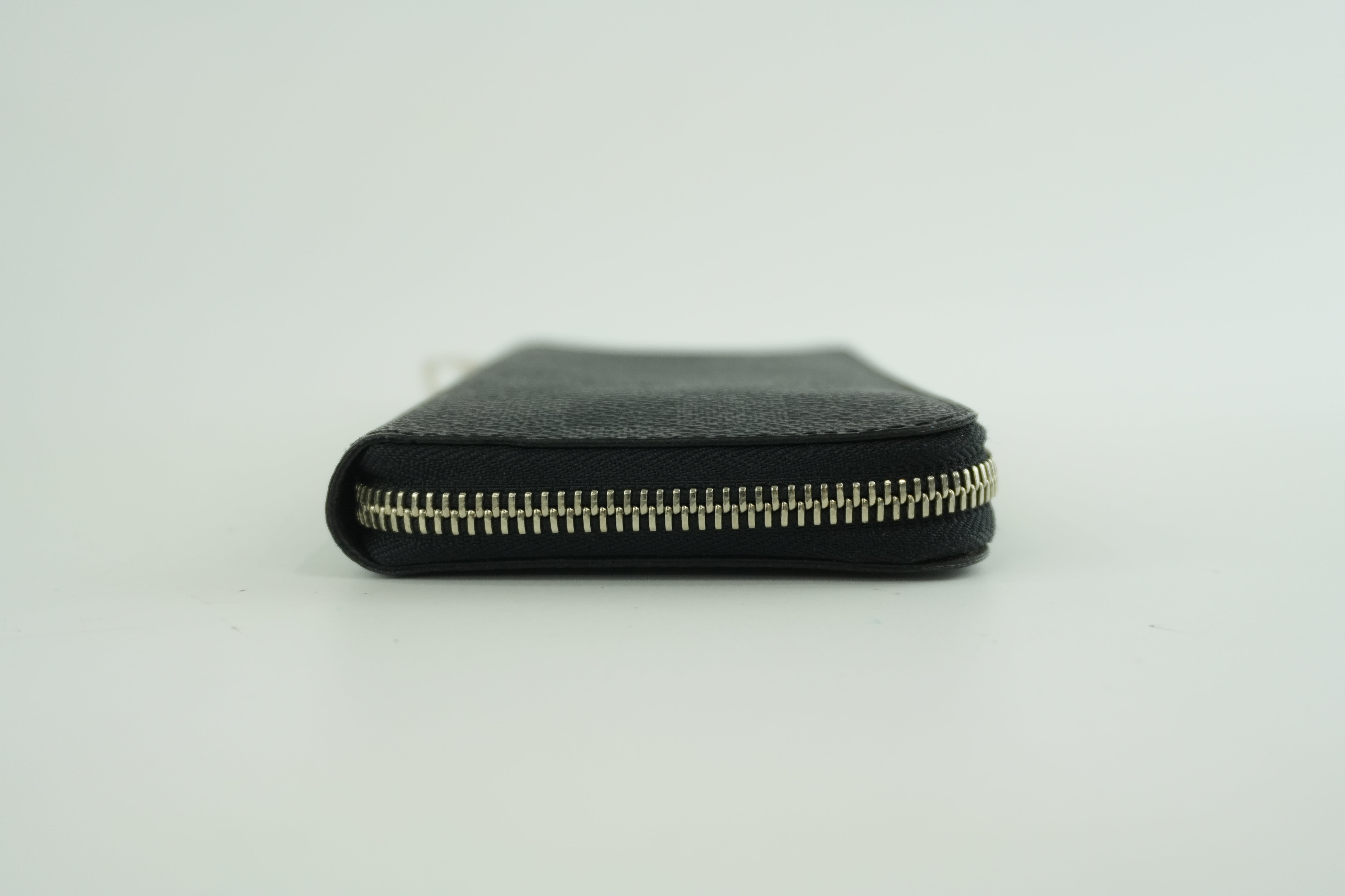 Louis Vuitton Damier Graphite Organizer Used
