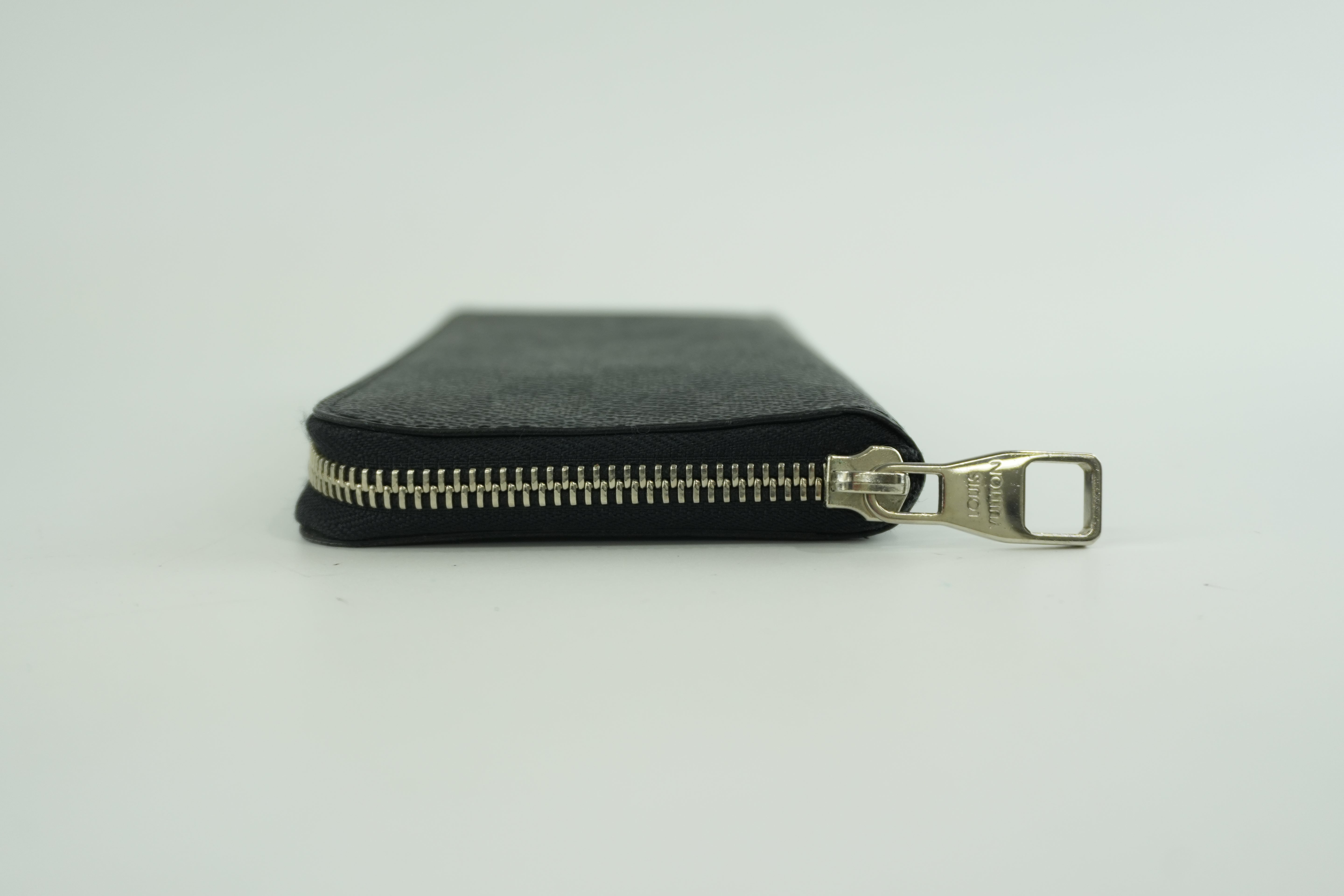 Louis Vuitton Damier Graphite Organizer Used