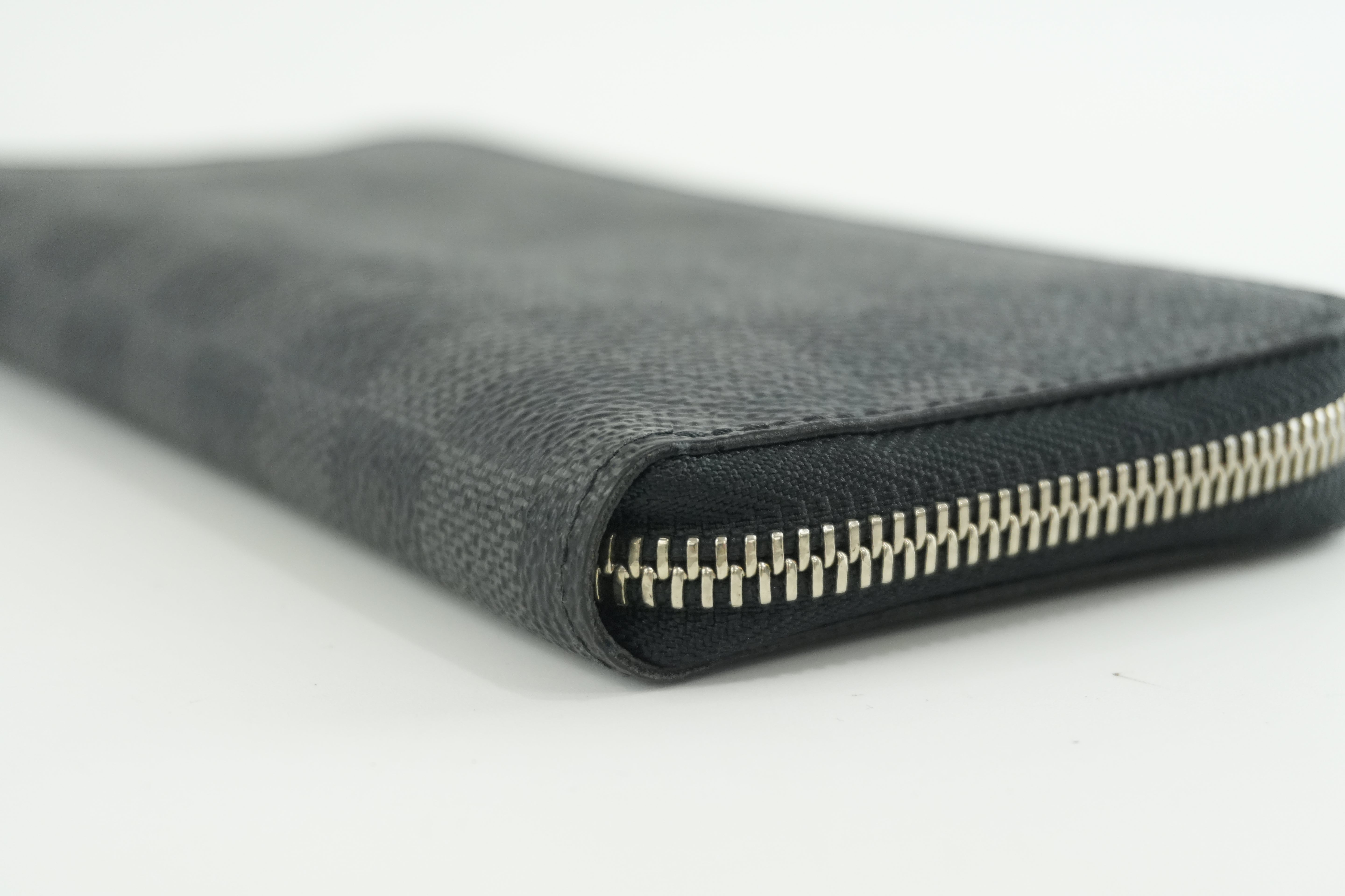 Louis Vuitton Damier Graphite Organizer Used
