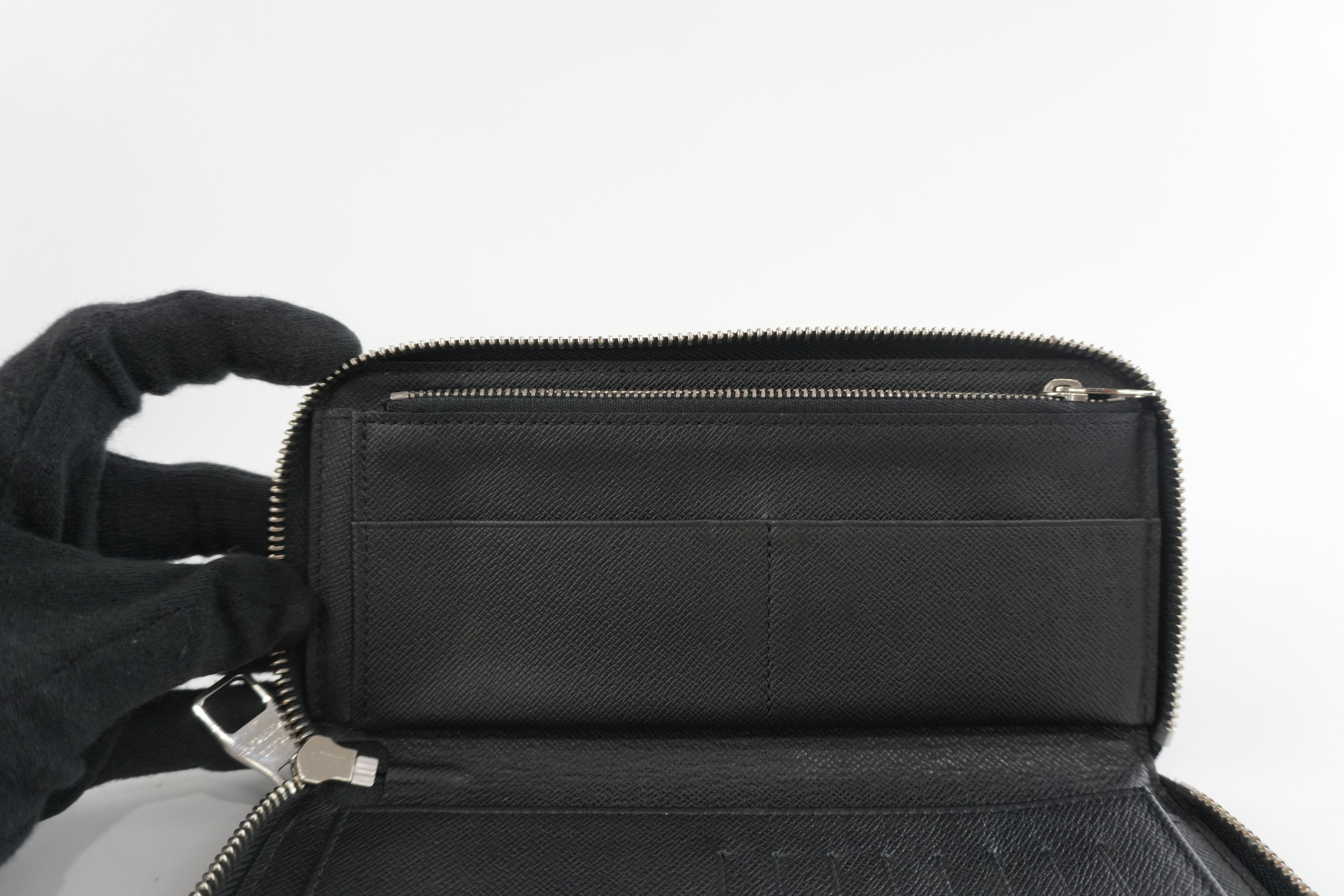 Louis Vuitton Damier Graphite Organizer Used