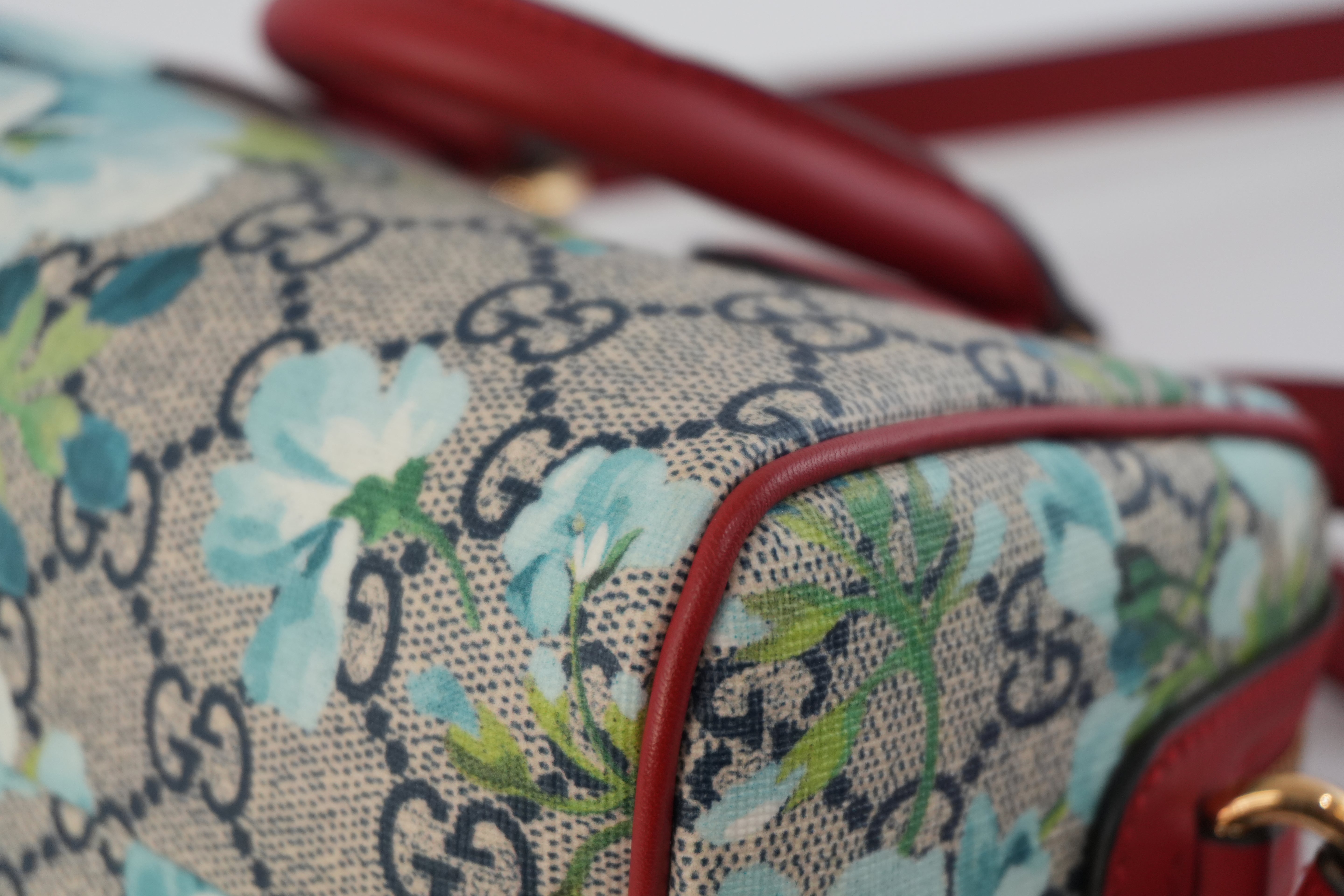 Gucci Leather Blooms Two Way Shoulder Bag Blue and Red Used