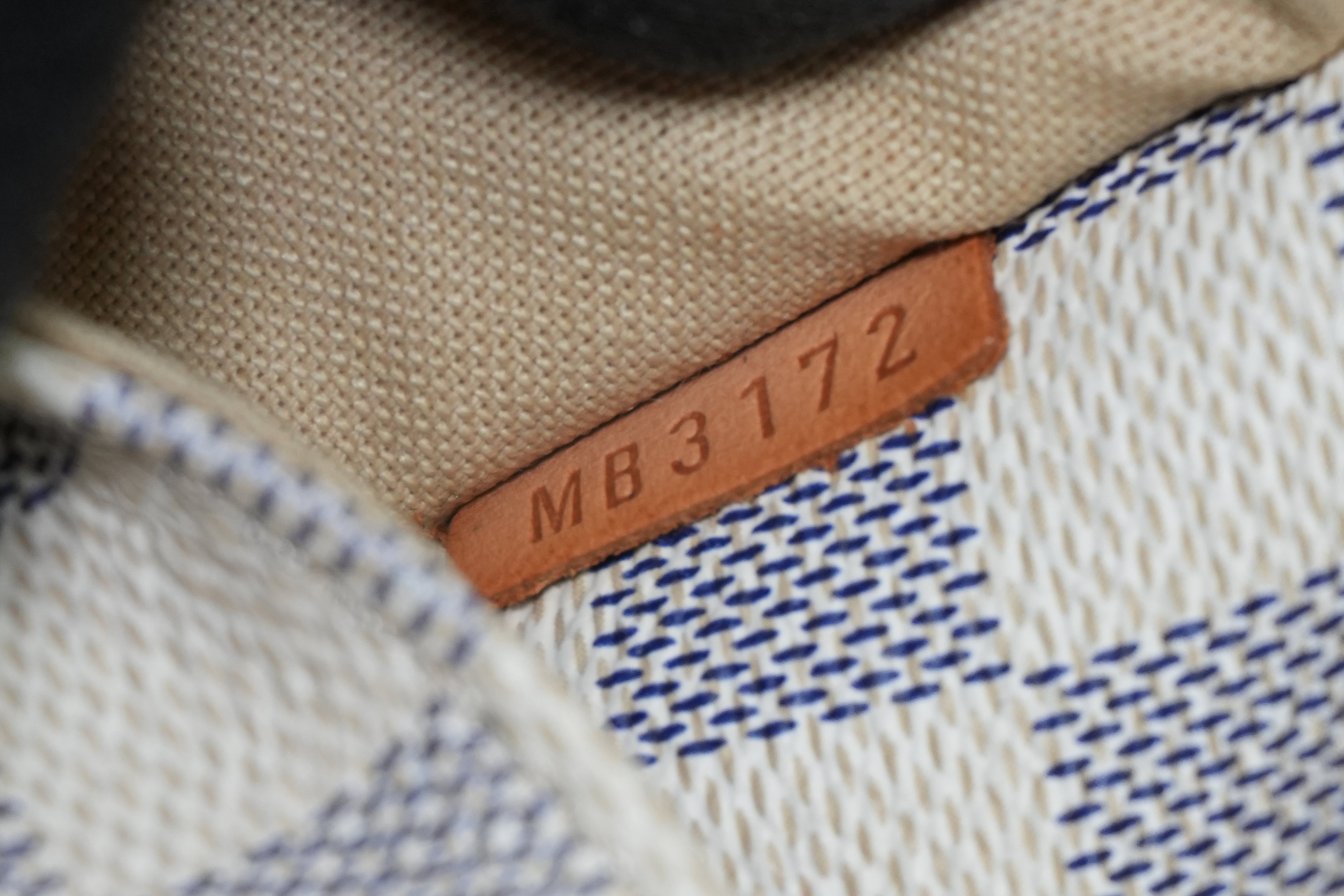 Louis Vuitton Damier Azur Totally MM Tote Bag Used