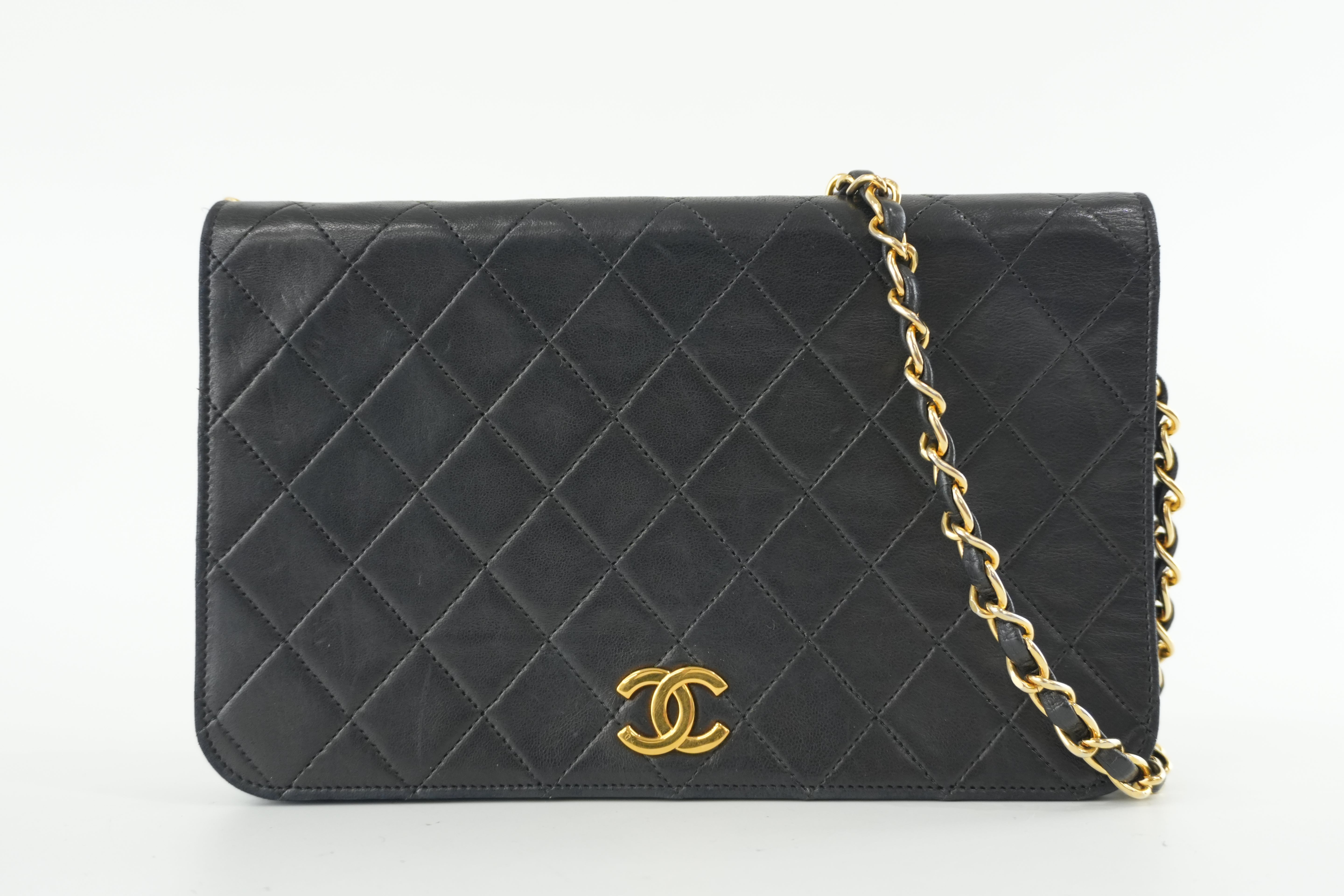 Chanel Lambskin Leather Chain Shoulder Bag Black Used