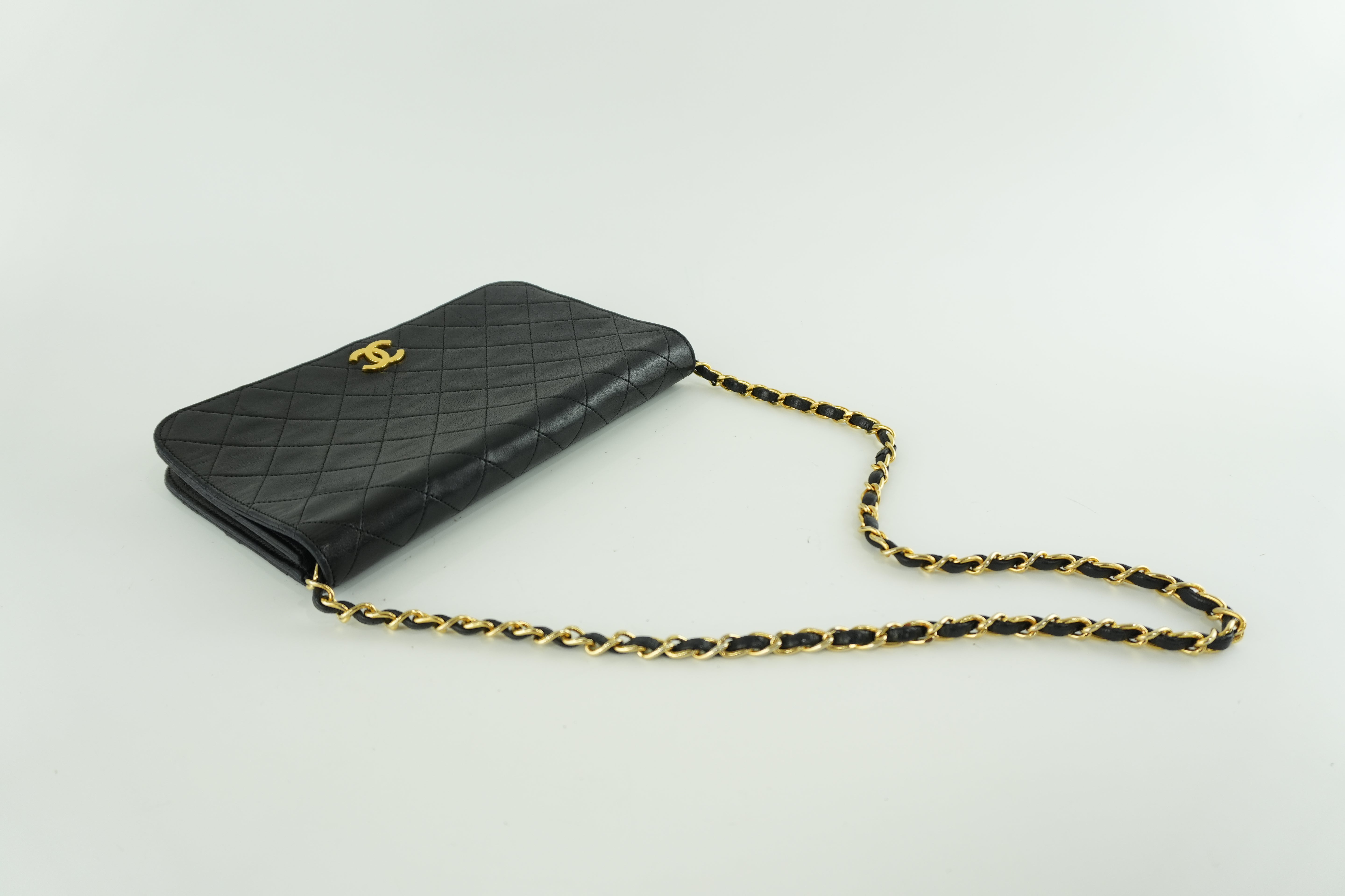 Chanel Lambskin Leather Chain Shoulder Bag Black Used