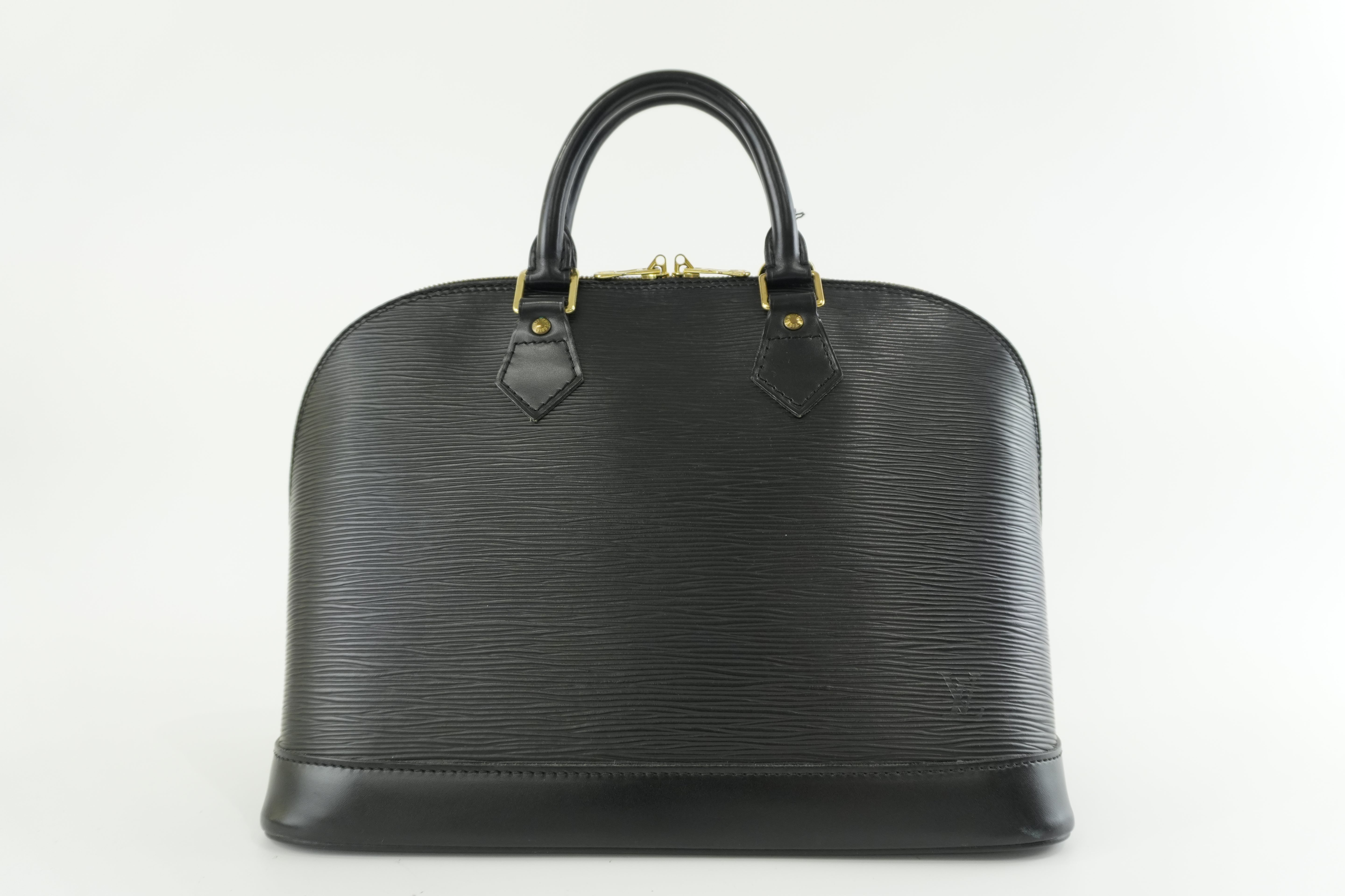 Louis Vuitton Epi Alma PM Black Used