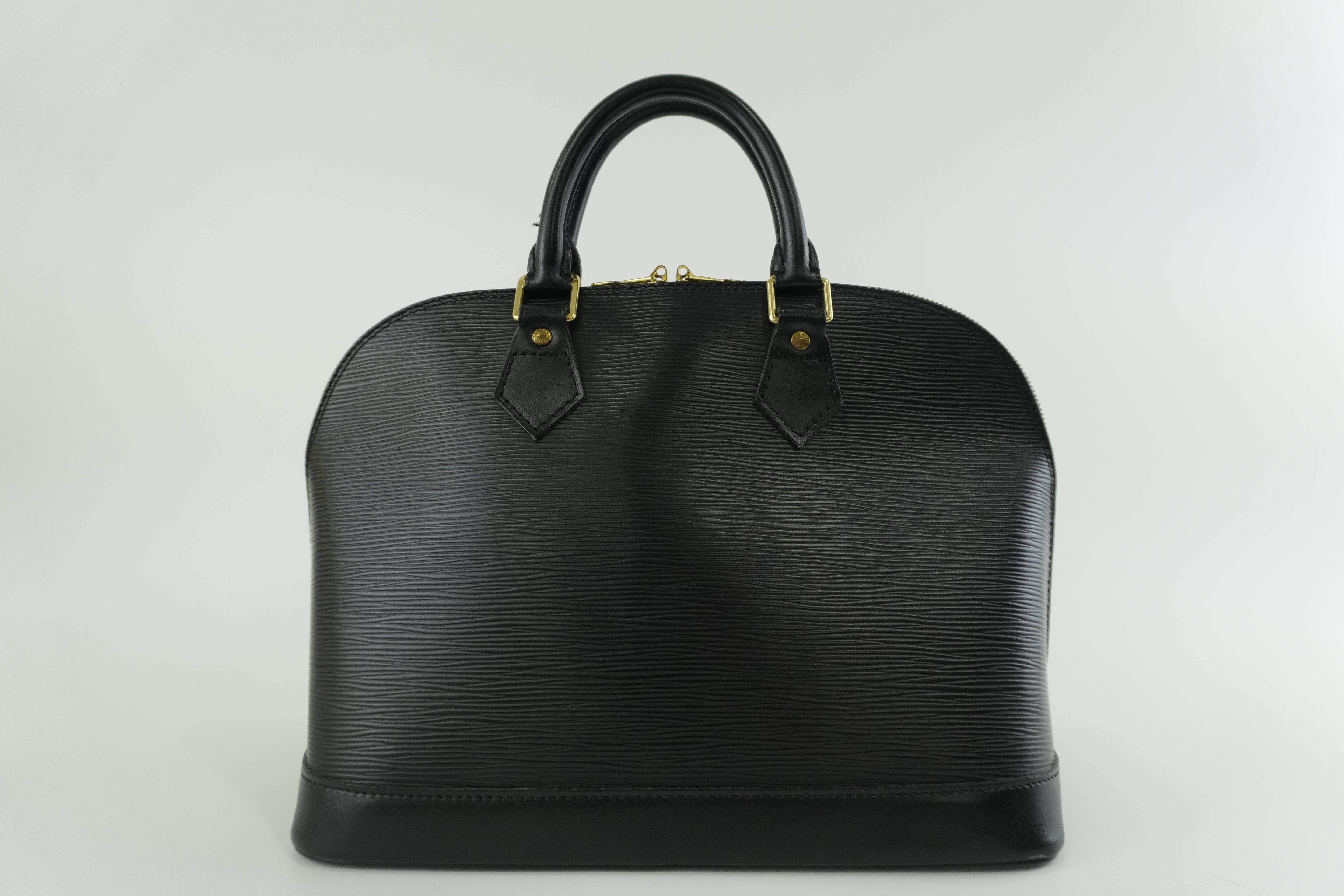 Louis Vuitton Epi Alma PM Black Used