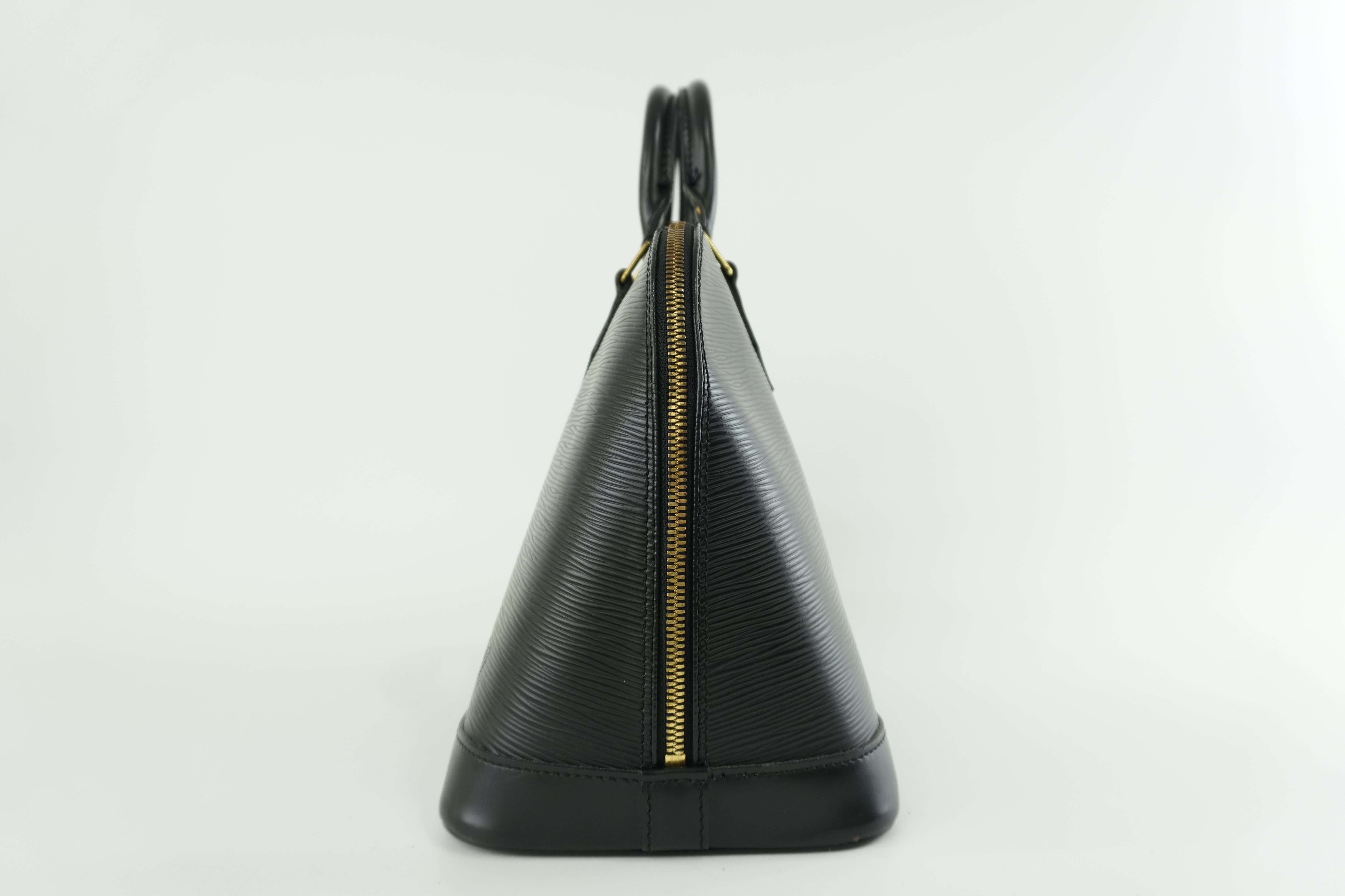 Louis Vuitton Epi Alma PM Black Used