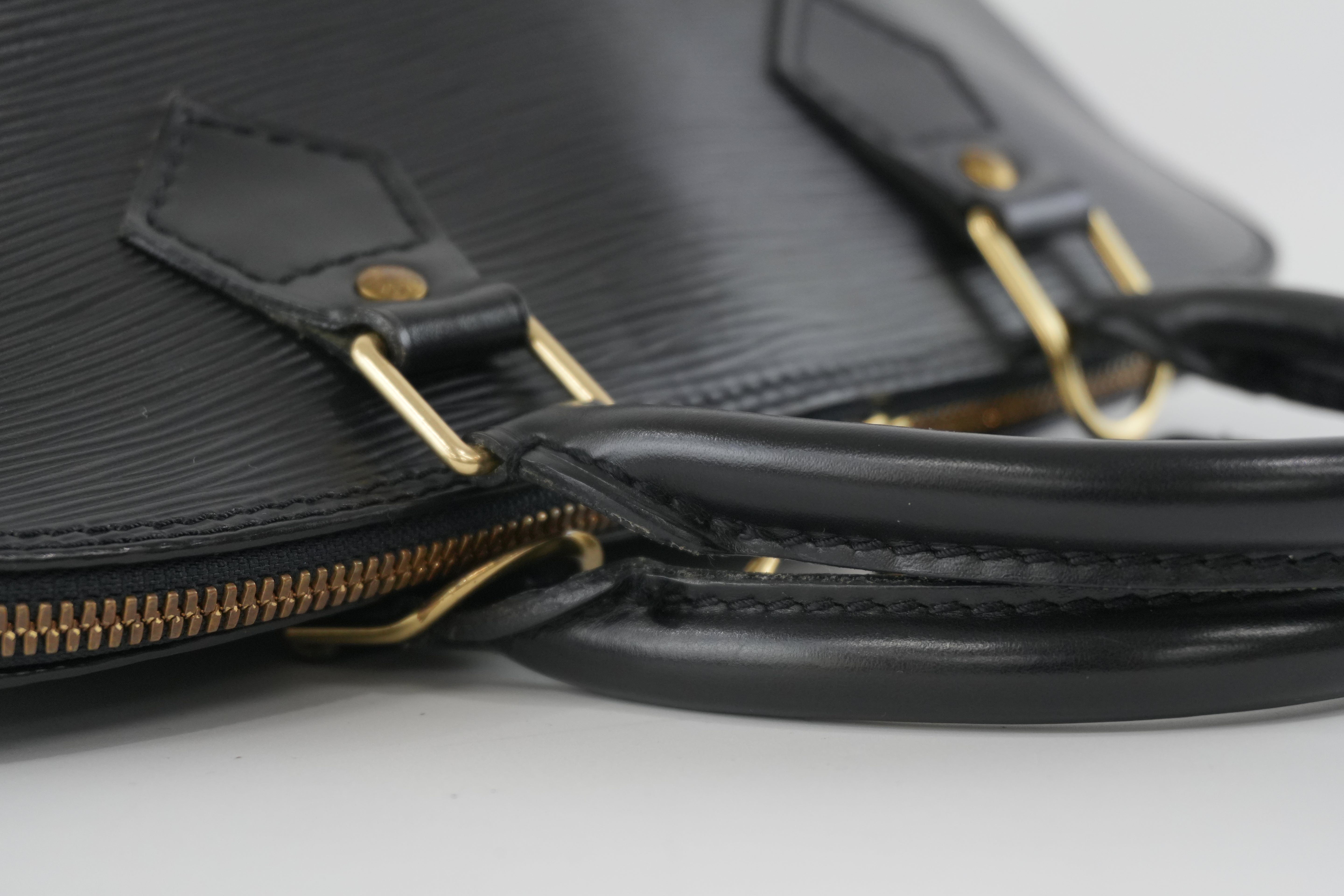 Louis Vuitton Epi Alma PM Black Used