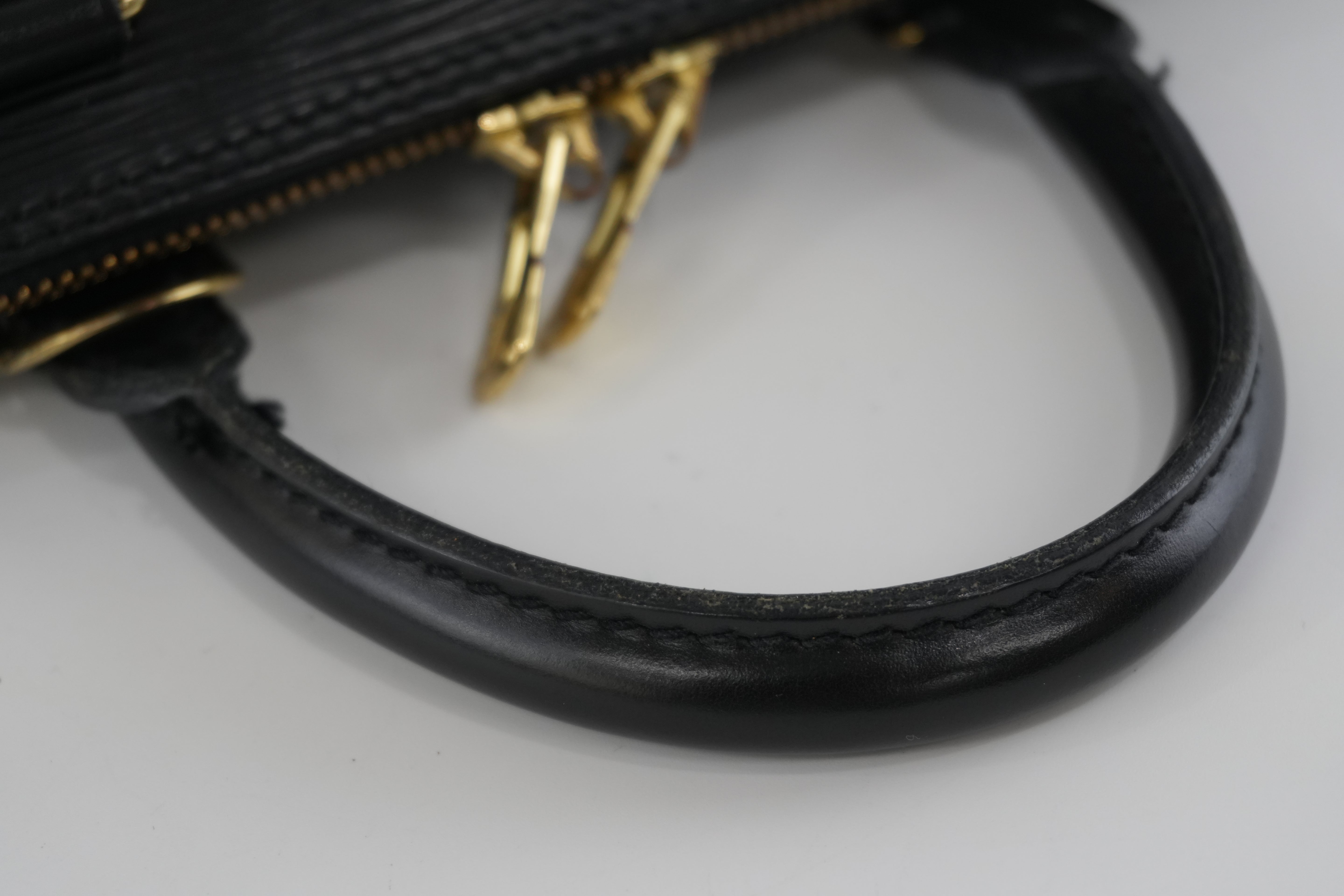 Louis Vuitton Epi Alma PM Black Used