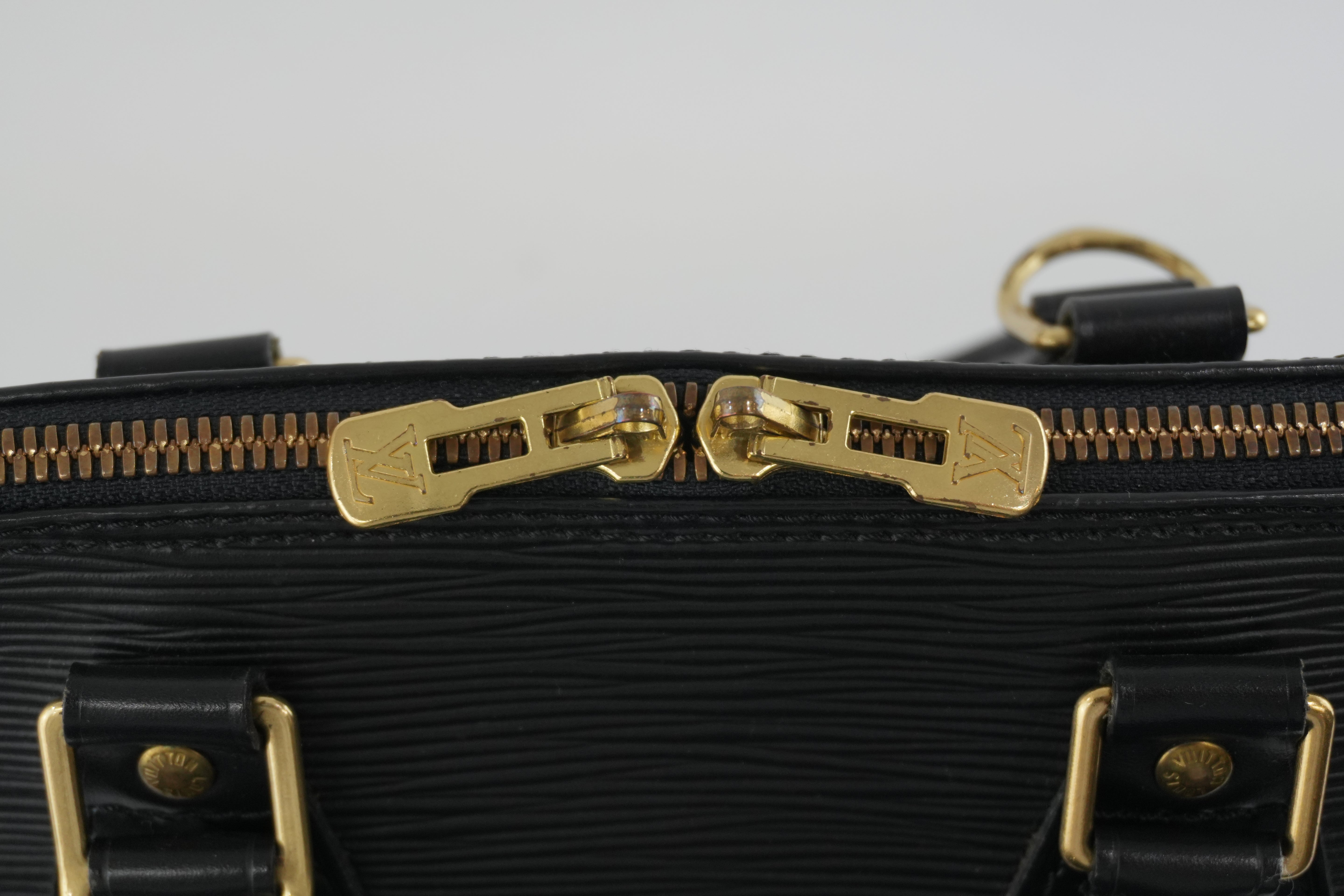 Louis Vuitton Epi Alma PM Black Used